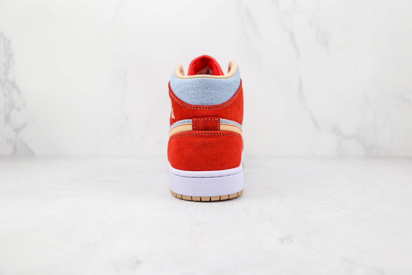 乔丹Air Jordan 1 Mid Denim纯原版本中帮AJ1灰红色牛仔板鞋原档案数据开发 货号:DM4352-600