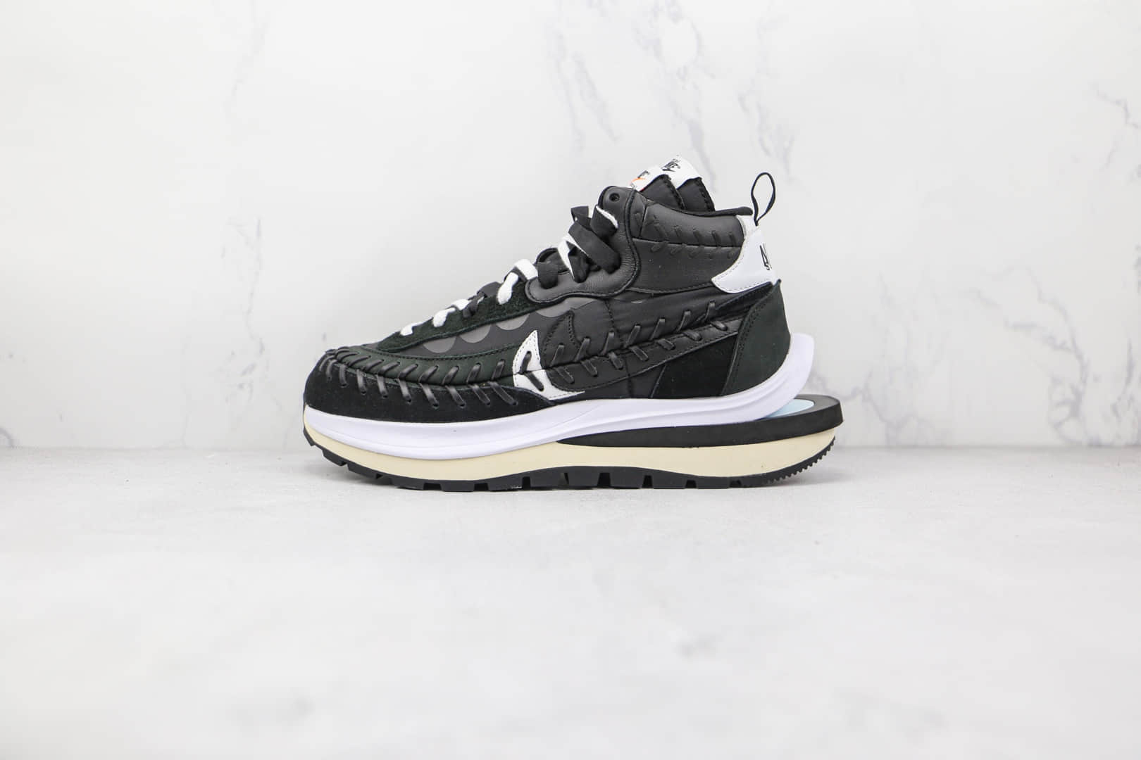 耐克Nike VaporWaffle Black WSD x sacai x Jean Paul Gaultier纯原版本三方联名款中帮黑白色缝合老爹鞋原档案数据开发 (ID:77049) - 图片1