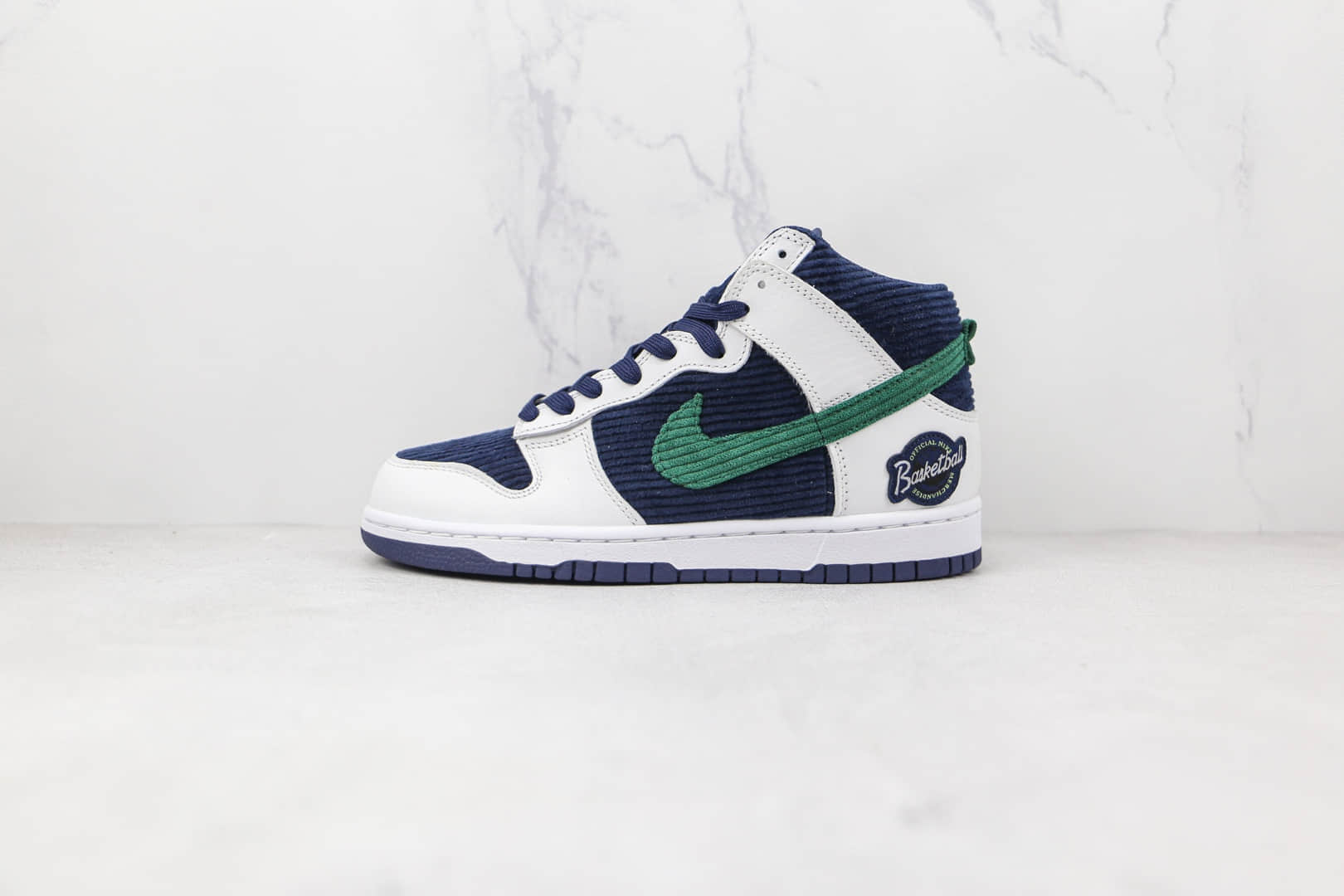 耐克Nike Dunk High Sports Specialties纯原版本高帮SB DUNK灯芯绒白蓝色绿勾板鞋原楦头纸板打造 (ID:77735) - 图片1