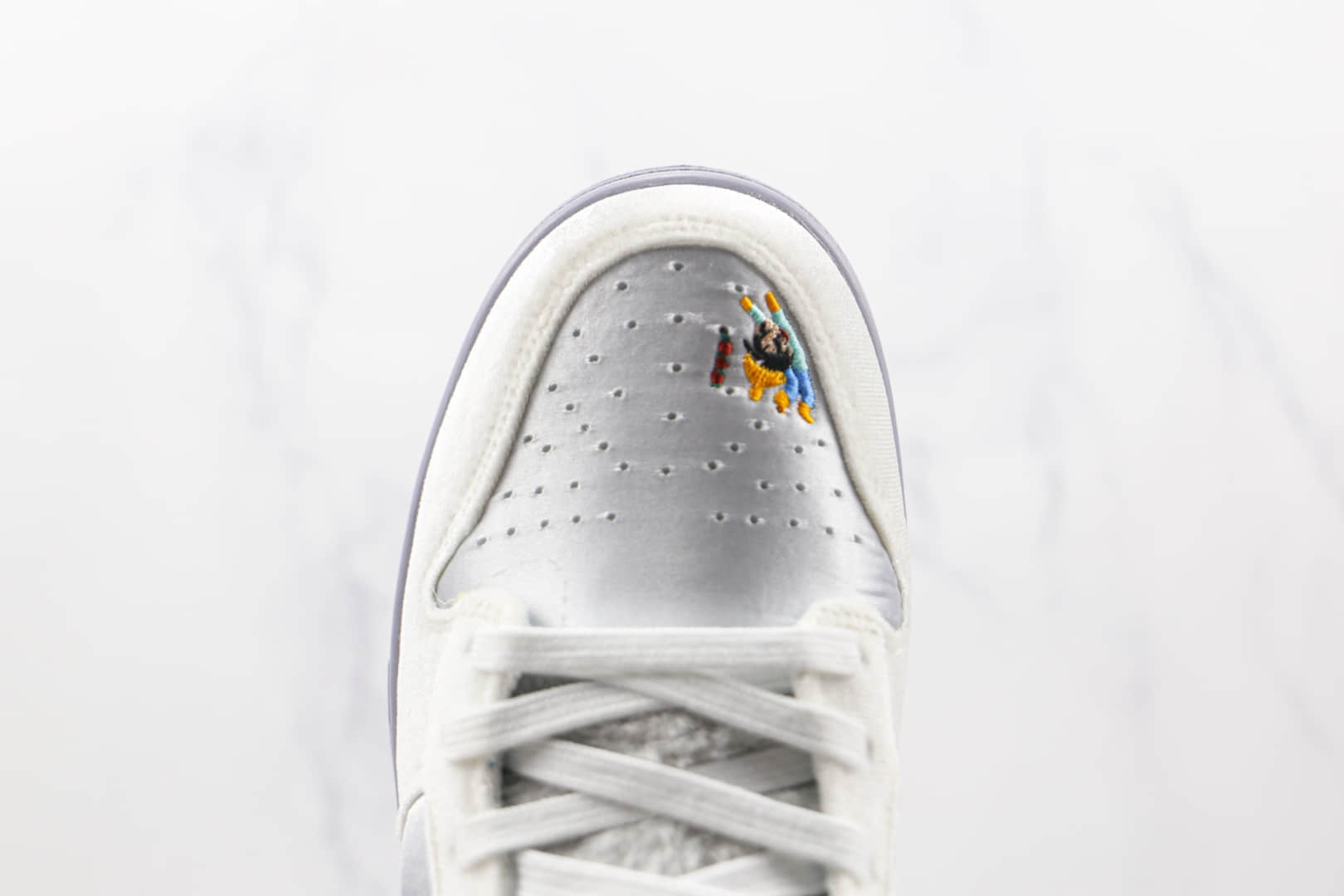 耐克Nike Dunk Low Ice低帮DUNK纯原版本圣诞节冰雪奇缘冬季仙境冰雪节限定板鞋原盒原标 货号:DO2326-001