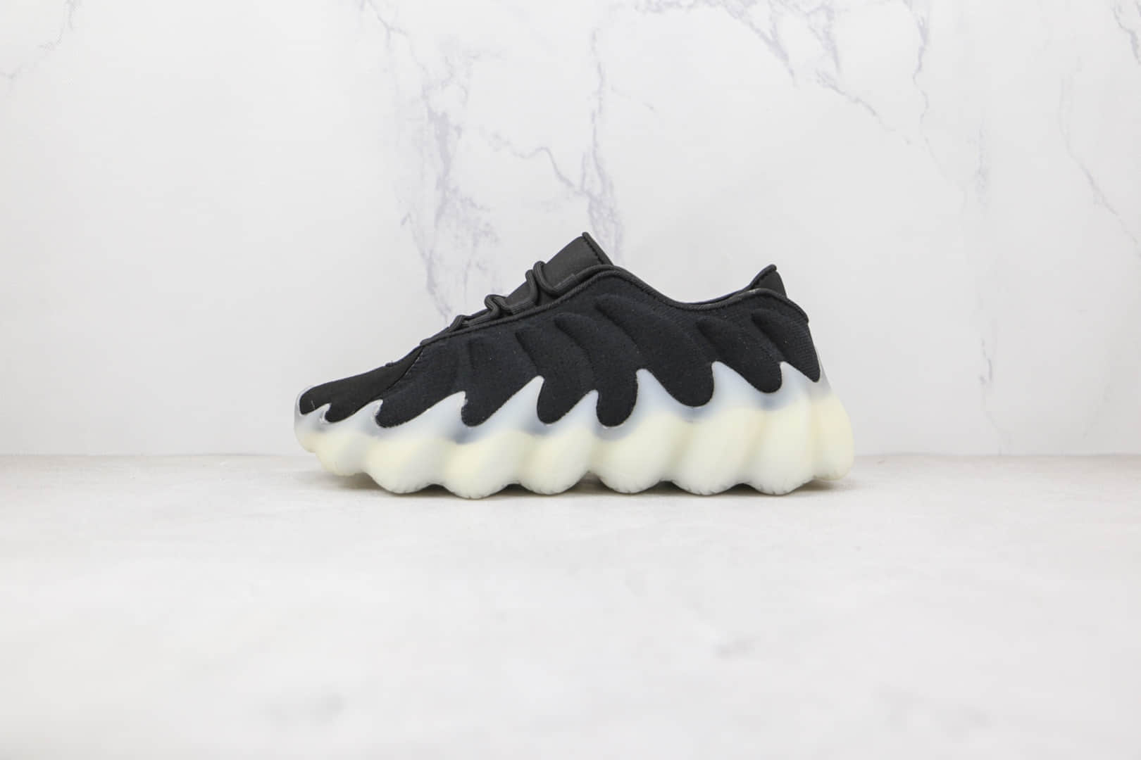 阿迪达斯Adidas Yeezy 400 Sample纯原版本椰子400黑色火山小笼包编织袜子鞋原档案数据开发 货号:H68031