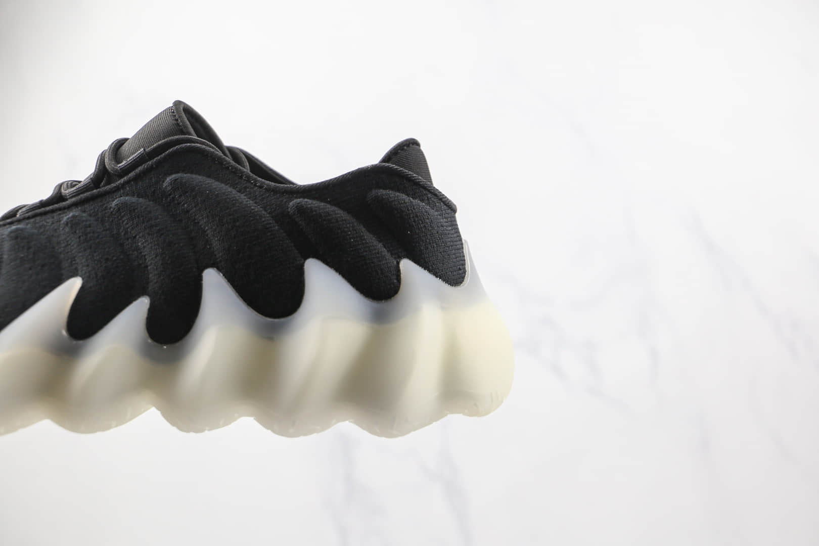 阿迪达斯Adidas Yeezy 400 Sample纯原版本椰子400黑色火山小笼包编织袜子鞋原档案数据开发 货号:H68031