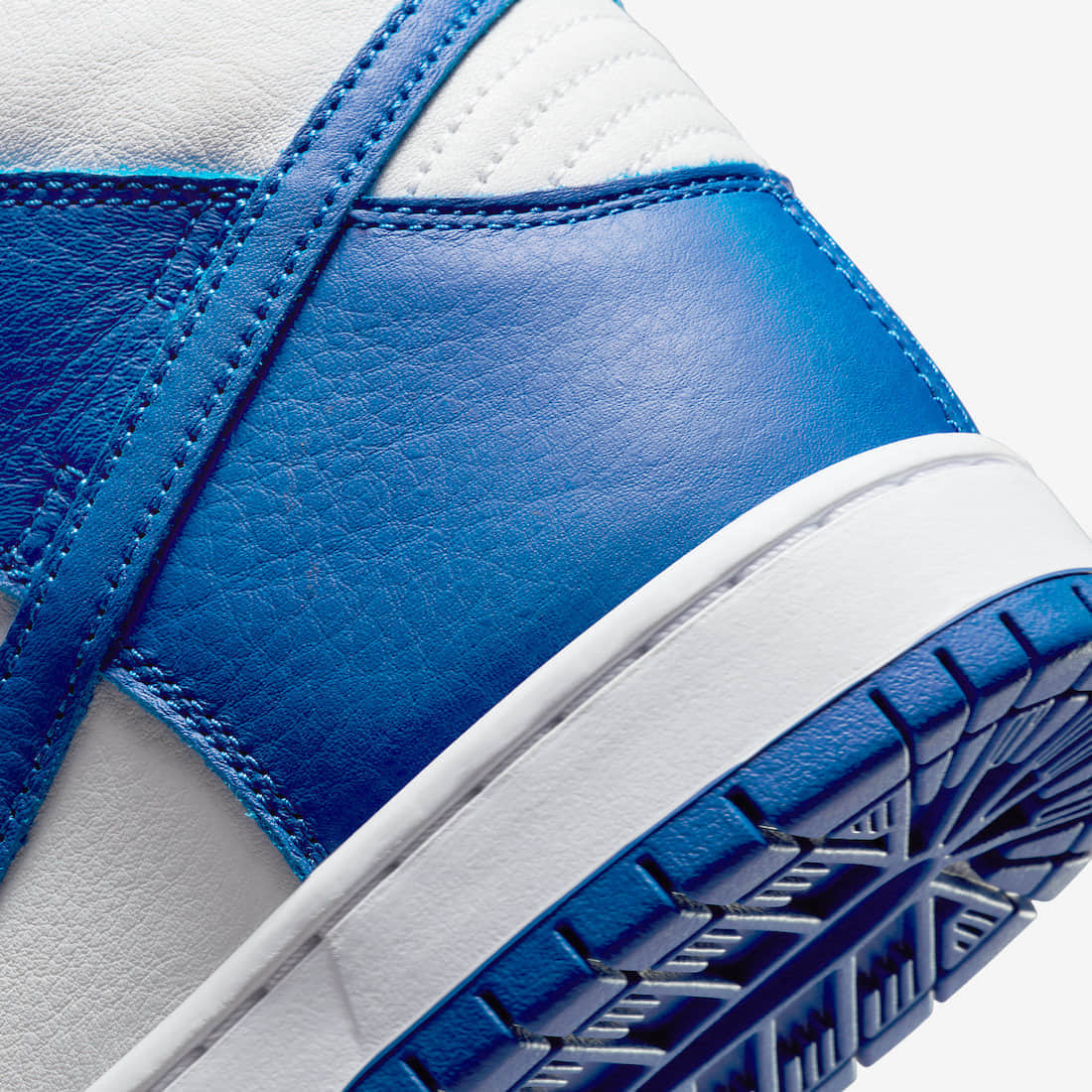 肯塔基大学白蓝配色!全新Nike SB Dunk Hi Pro ISO官图释出! 货号:DH7149-400