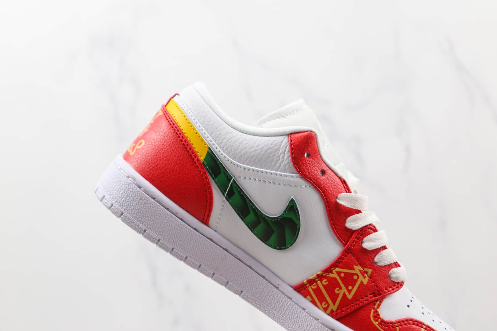 乔丹Air Jordan 1 Low纯原版本低帮AJ1白红色圣诞节限定配色板原盒原标 货号:553558-130