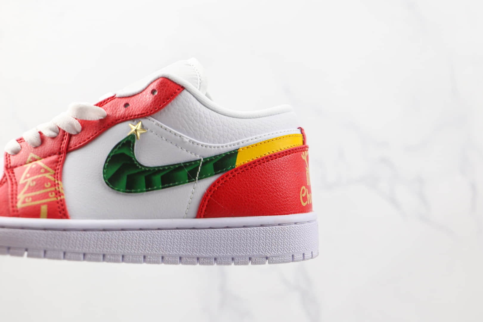 乔丹Air Jordan 1 Low纯原版本低帮AJ1白红色圣诞节限定配色板原盒原标 货号:553558-130