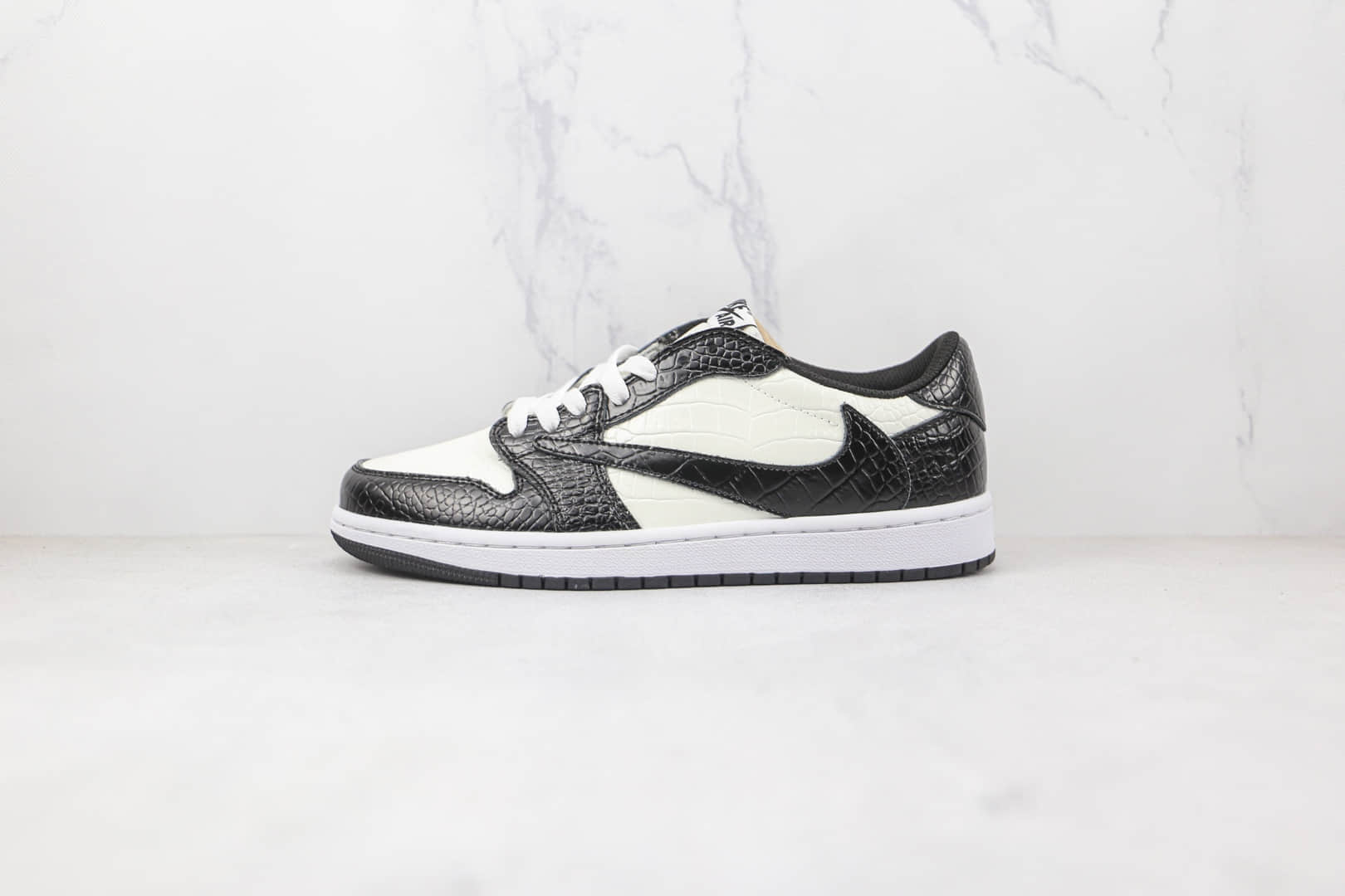 乔丹Air Jordan 1 Low公司级版本低帮AJ1倒钩鳄鱼皮黑白色区别市面通货 货号:DM7866-188