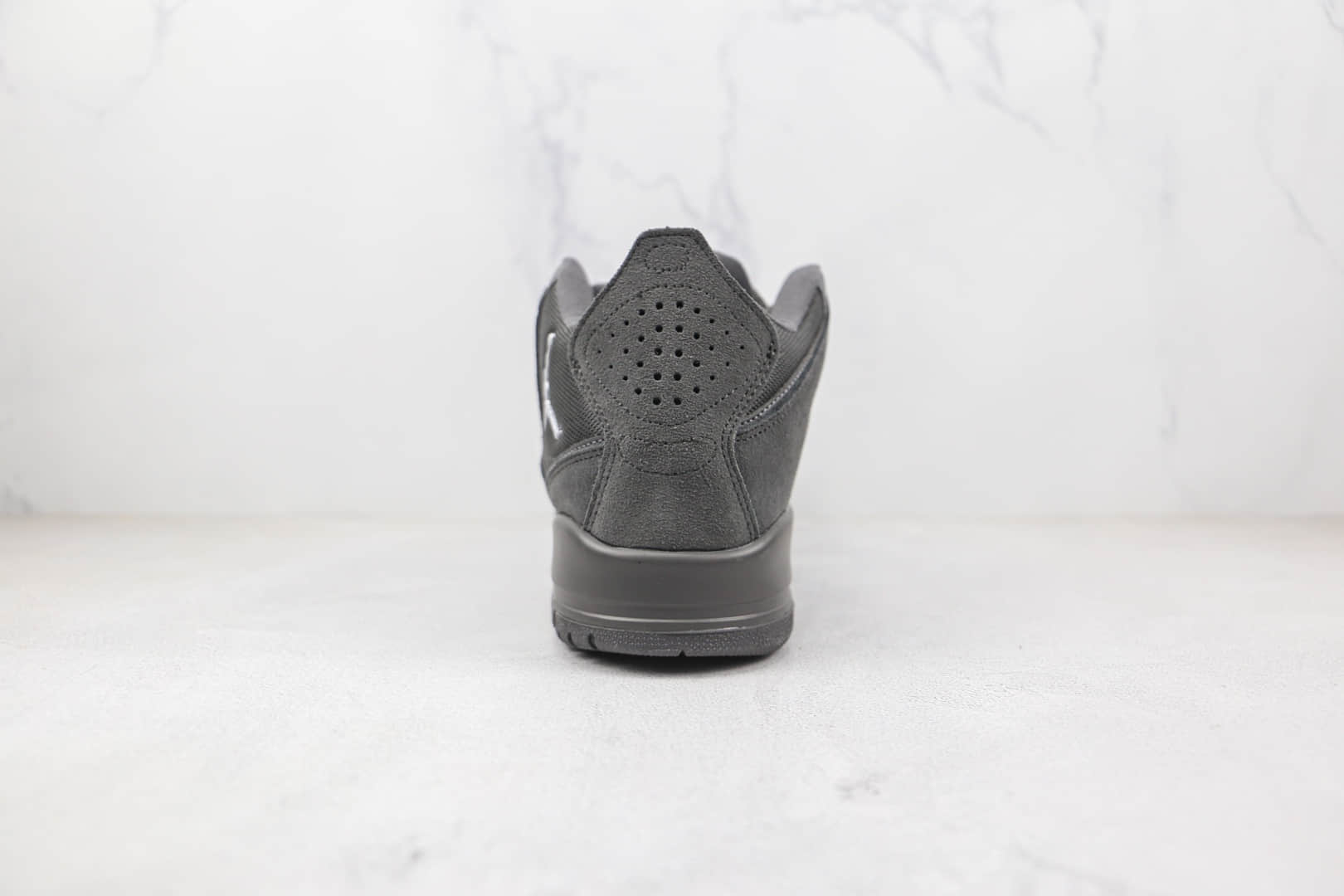乔丹Air Jordan Courtside 23纯原版本灰色AJ23篮球鞋原楦头纸板打造 货号:AT0057-001