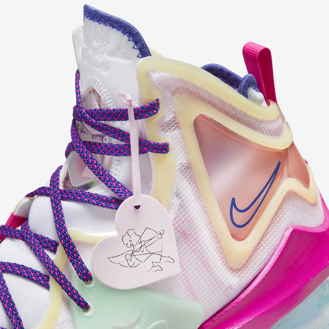 情人节主题!詹皇这双LeBron 19也太甜美了! 货号:DH8460-900