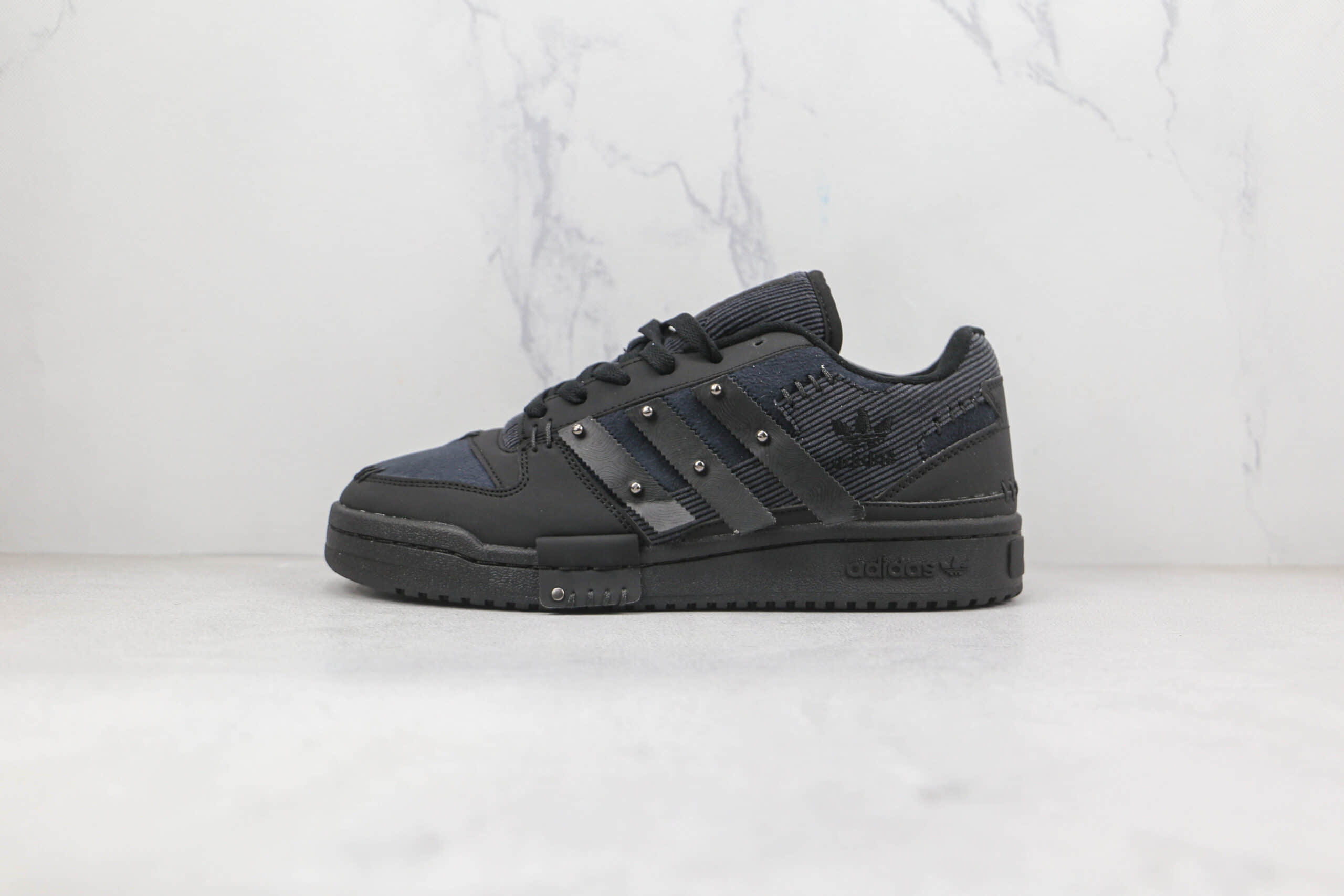 阿迪达斯Adidas Originals Forum 84 Low Karoro x Melting Sadness联名款纯原版本黑色Forum84复古板鞋原楦头纸板打造 货号:GW8726
