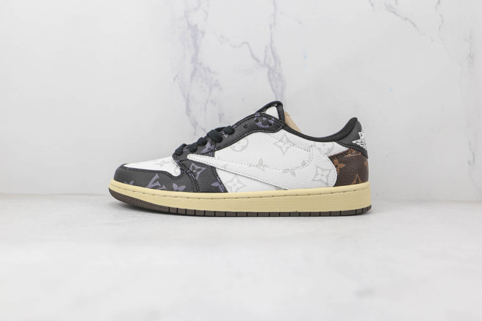 乔丹Air Jordan 1 Low x Fragment x Travis Scott纯原版本三方联名款低帮AJ1倒勾LV配色板鞋原盒原标 货号:CM7866BC