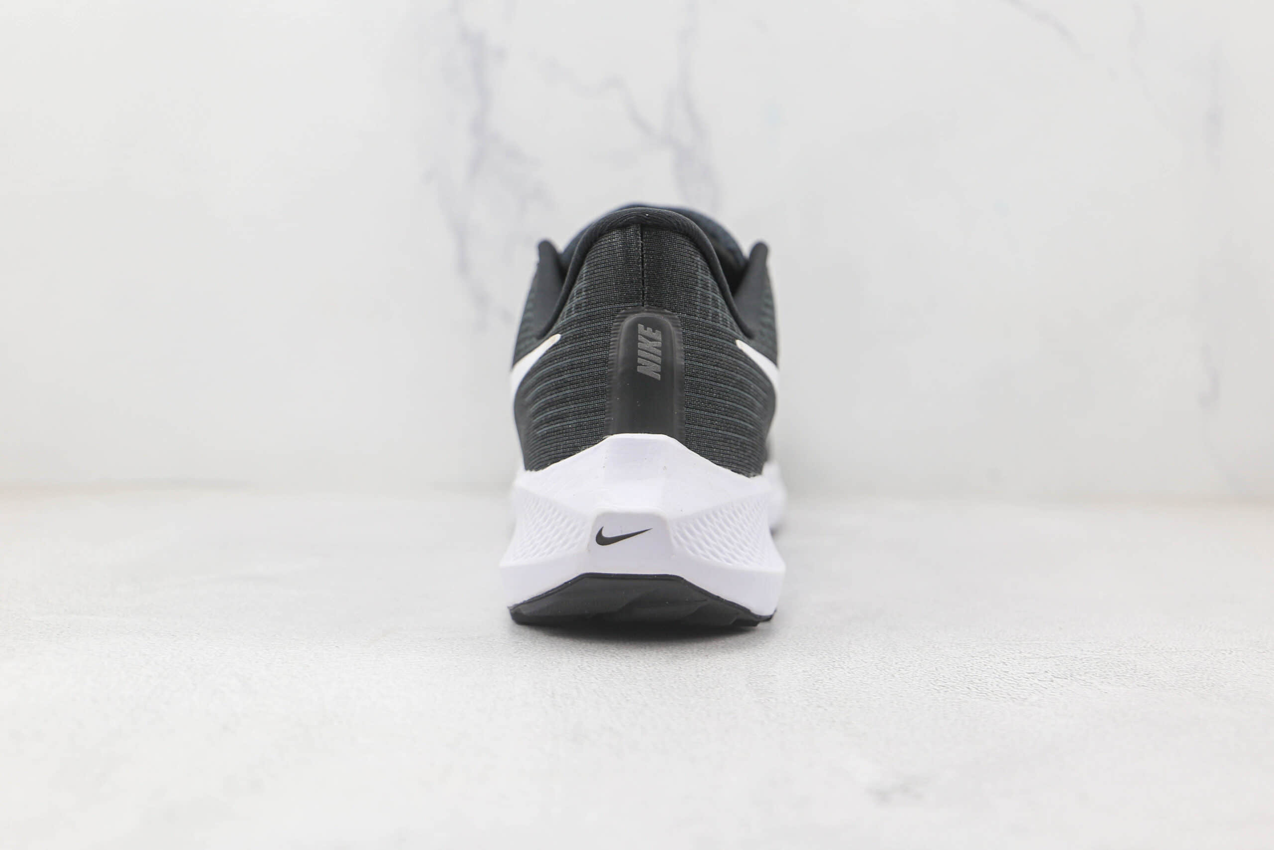耐克Nike Air Zoom Pegasus 39纯原版本登月39代黑白色针织透气慢跑鞋原楦头纸板打造 货号:DH4072-001