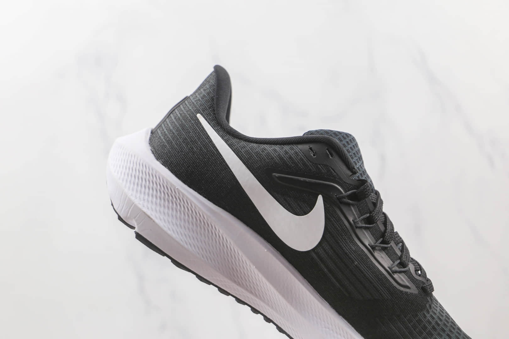 耐克Nike Air Zoom Pegasus 39纯原版本登月39代黑白色针织透气慢跑鞋原楦头纸板打造 货号:DH4072-001