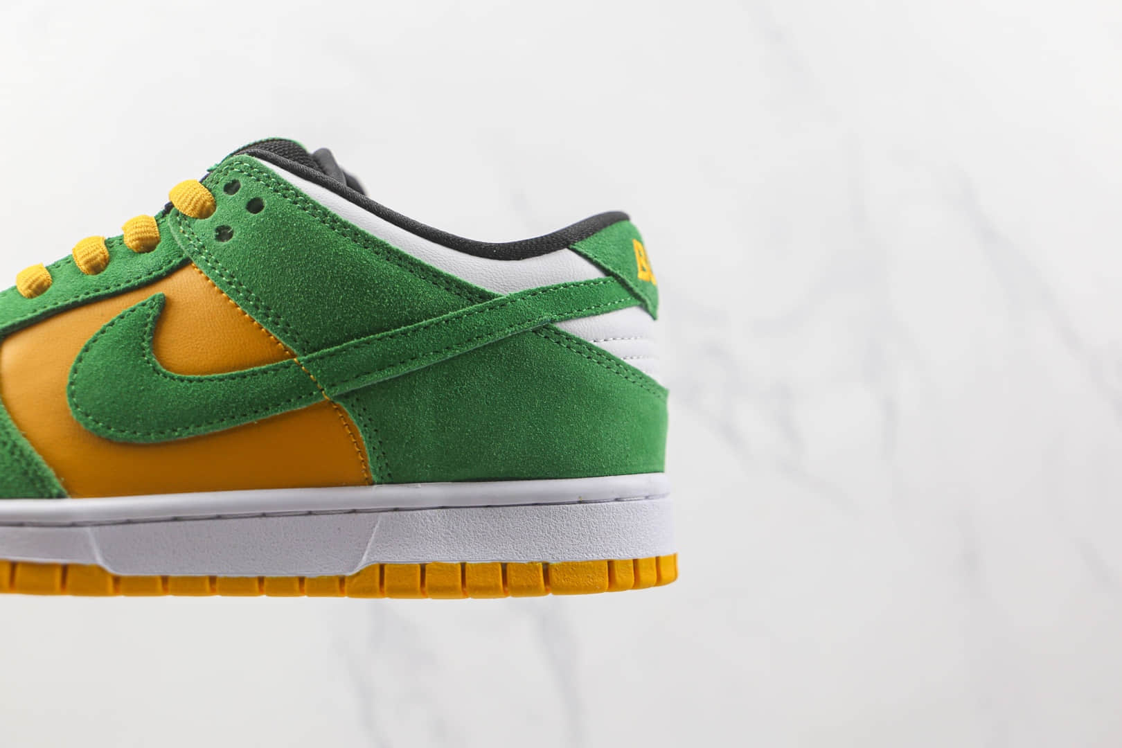 耐克NIKE SB DUNK LOW PRO纯原版本低帮SB DUNK黄绿板鞋原档案数据开发内置气垫 货号：304292-132