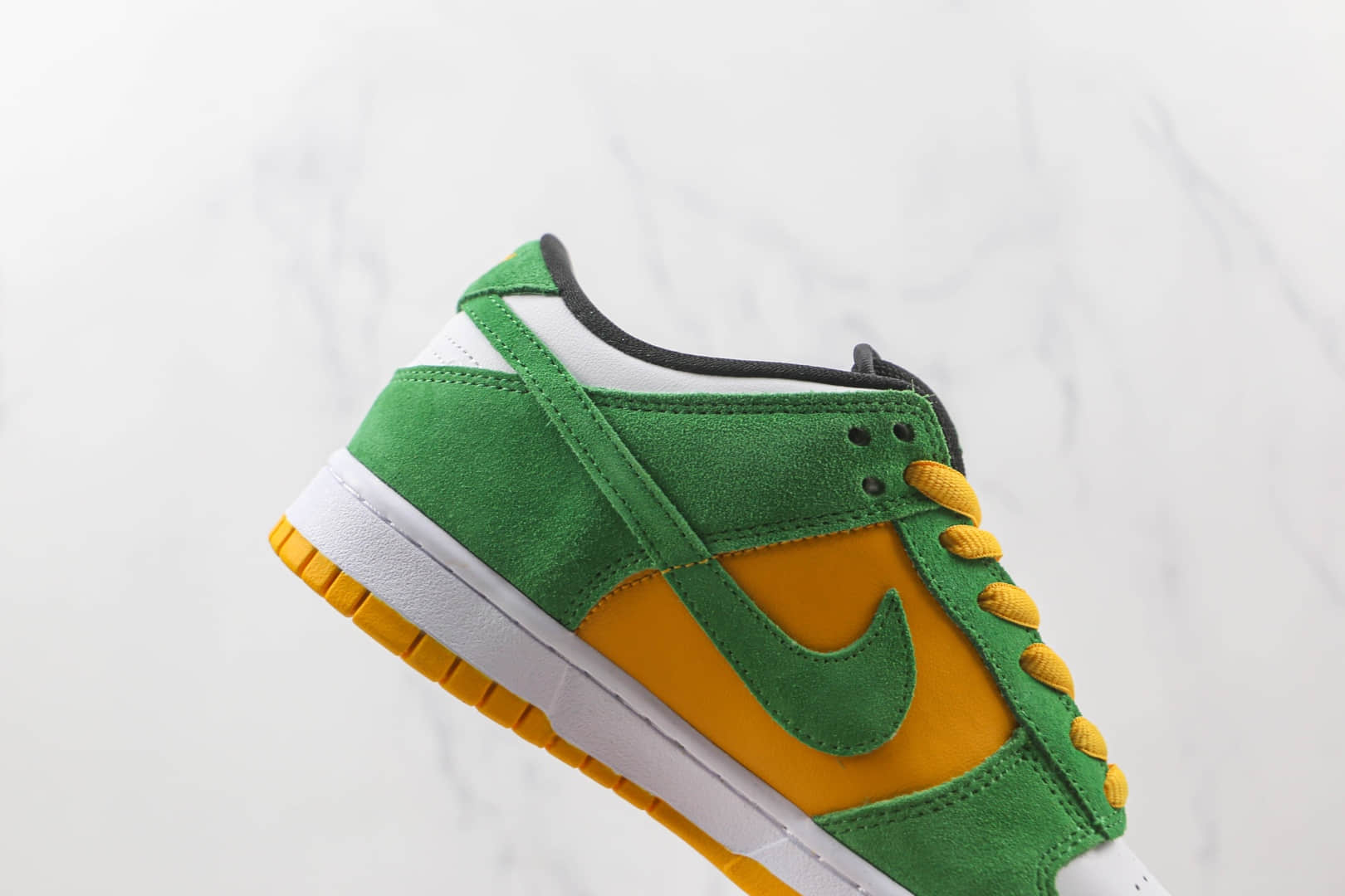 耐克NIKE SB DUNK LOW PRO纯原版本低帮SB DUNK黄绿板鞋原档案数据开发内置气垫 货号：304292-132