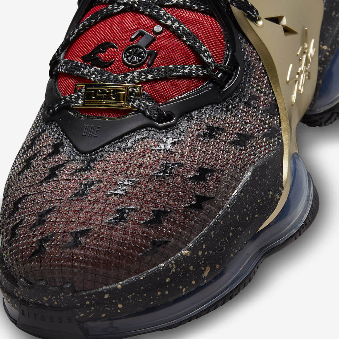 詹姆斯战靴慈善系列主题!全新Nike LeBron 19 官图曝光! 货号:DR6255-001