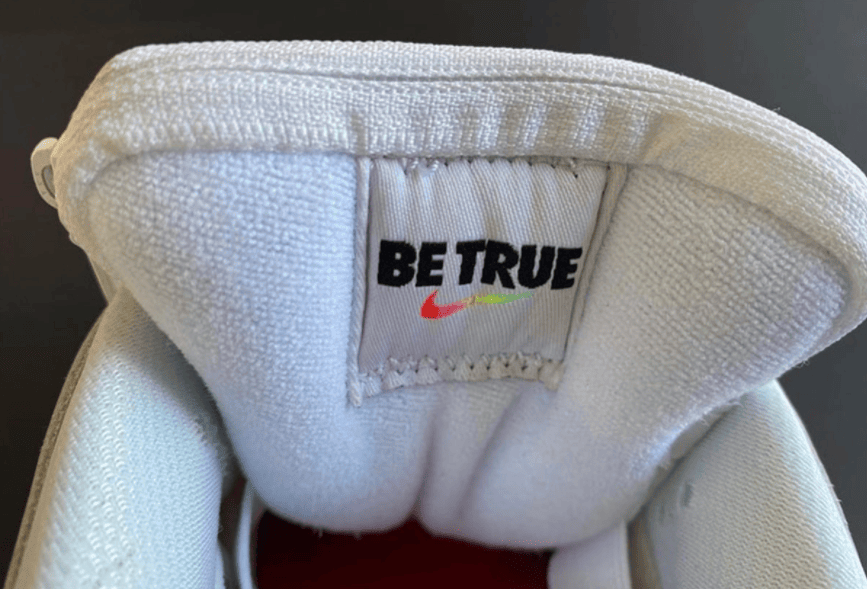 鸳鸯设计+彩虹渐变!全新Nike SB Dunk Low实物释出!