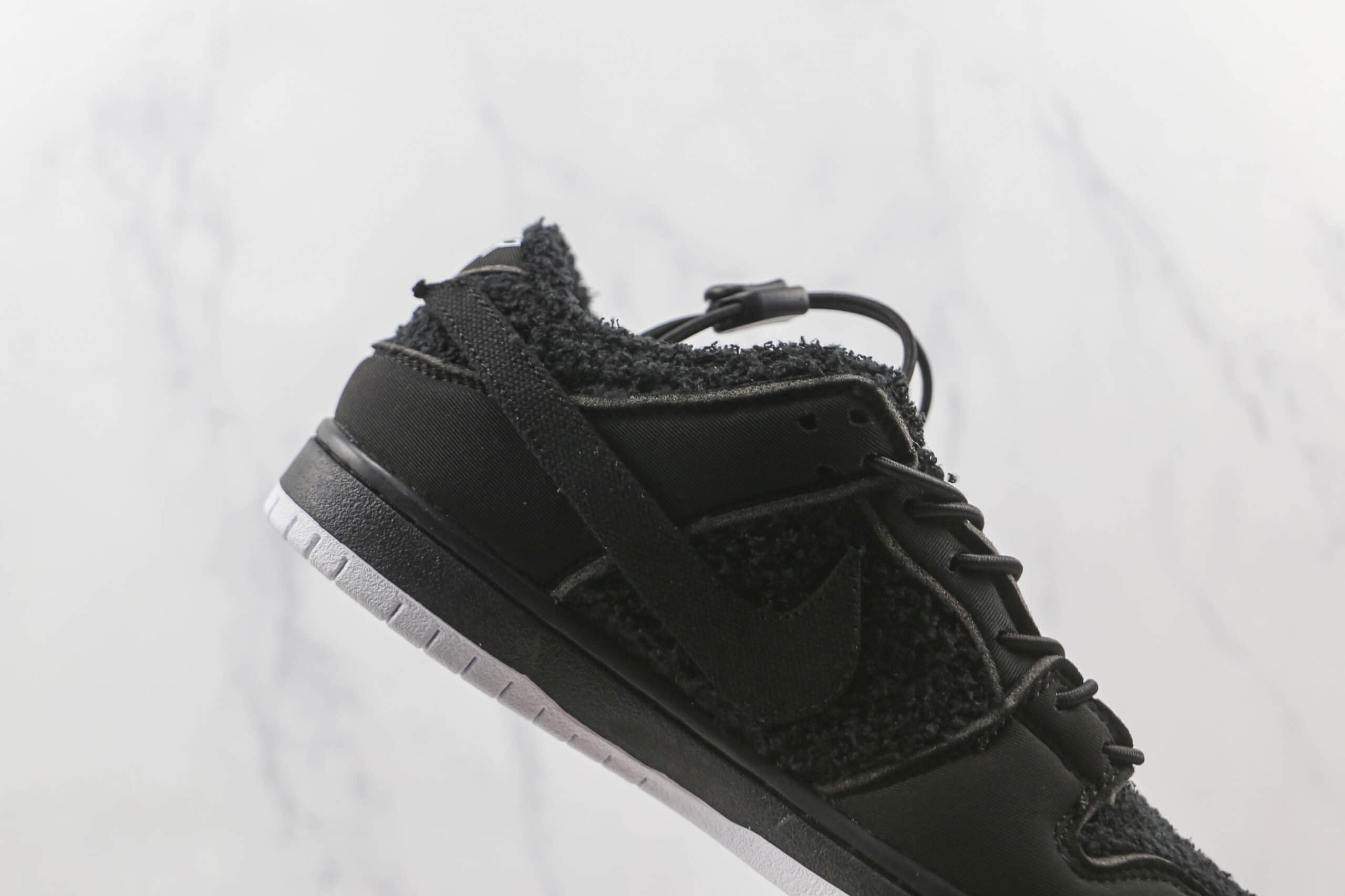 耐克Nike SB Dunk Low x Gnarhunters联名款纯原版本低帮SB DUNK魔术贴黑白色板鞋内置气垫 货号:DH7756-010