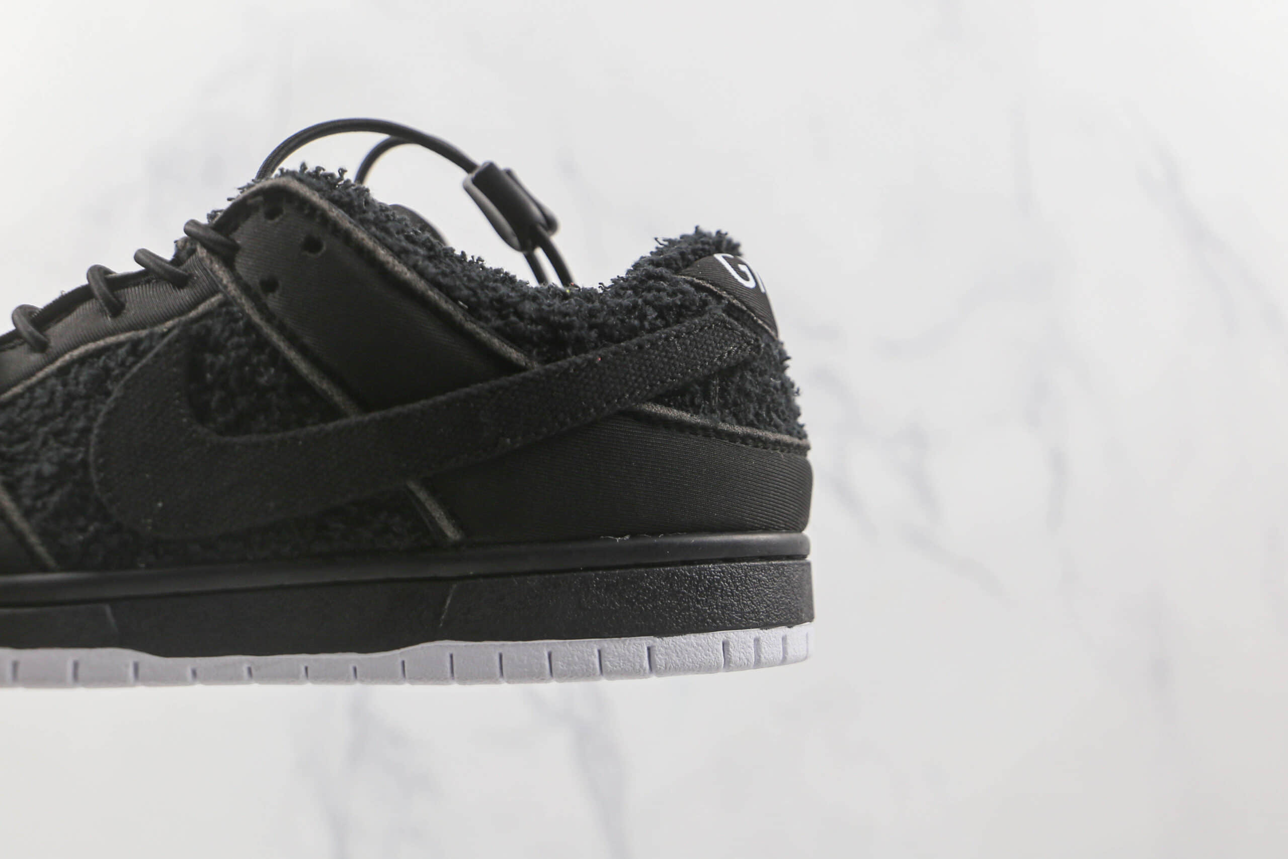 耐克Nike SB Dunk Low x Gnarhunters联名款纯原版本低帮SB DUNK魔术贴黑白色板鞋内置气垫 货号:DH7756-010
