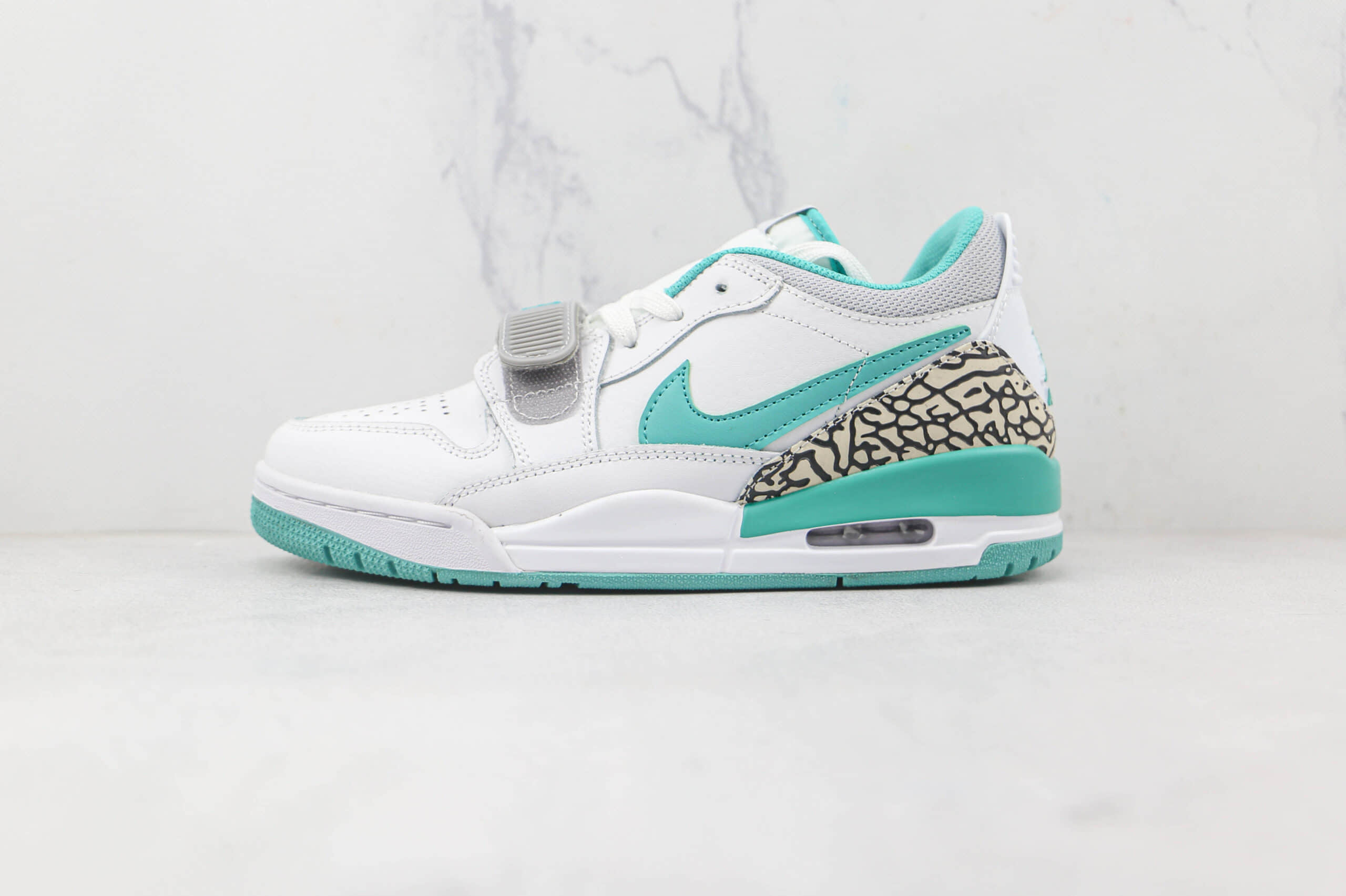 乔丹Air Jordan Legacy 312纯原版本低帮AJ312小蒂芙尼色板鞋原楦头纸板打造 货号:CD7069-130