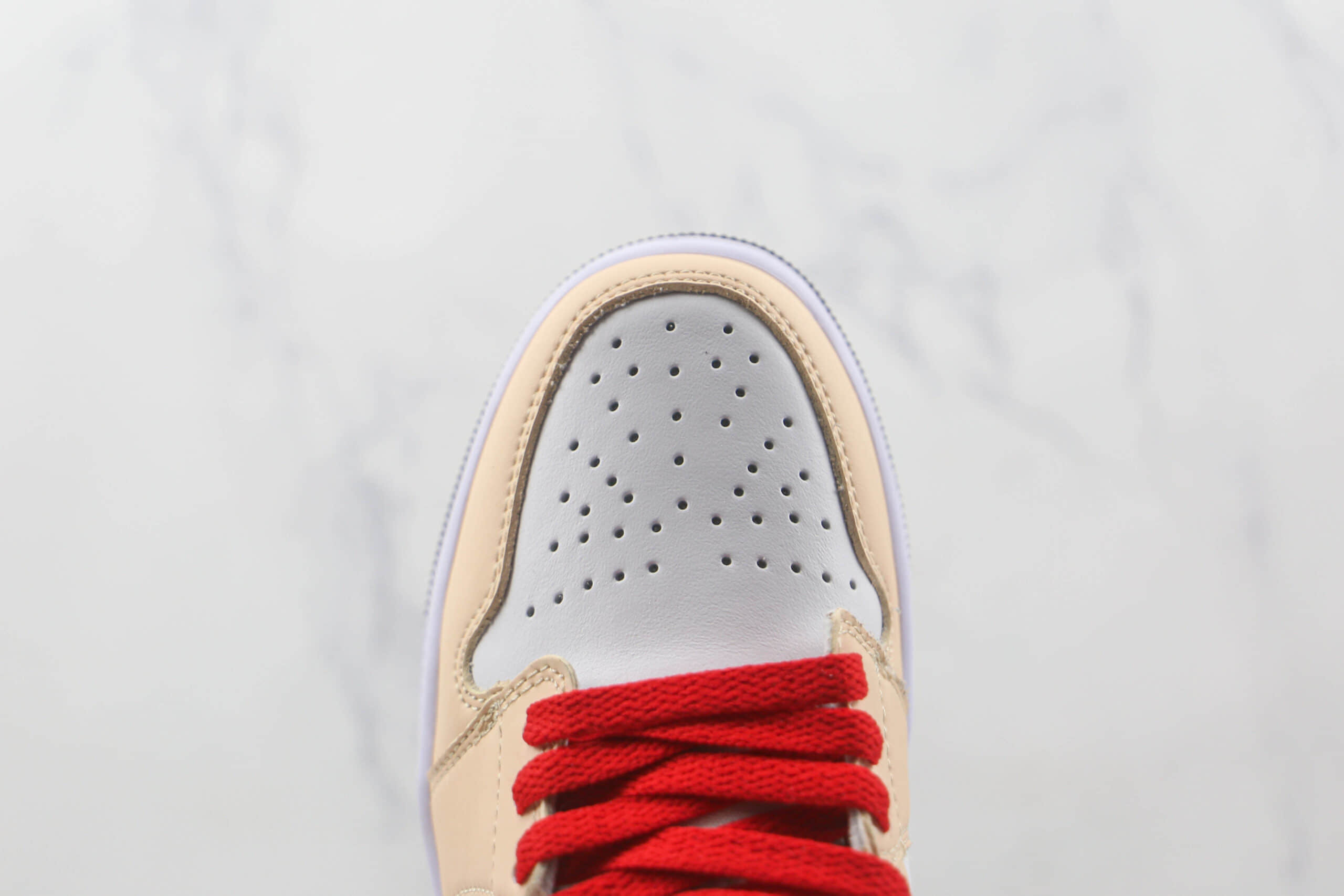 乔丹Air Jordan 1 Mid纯原版本中帮AJ1白橘红篮球鞋原楦头纸板打造 货号:554725-201