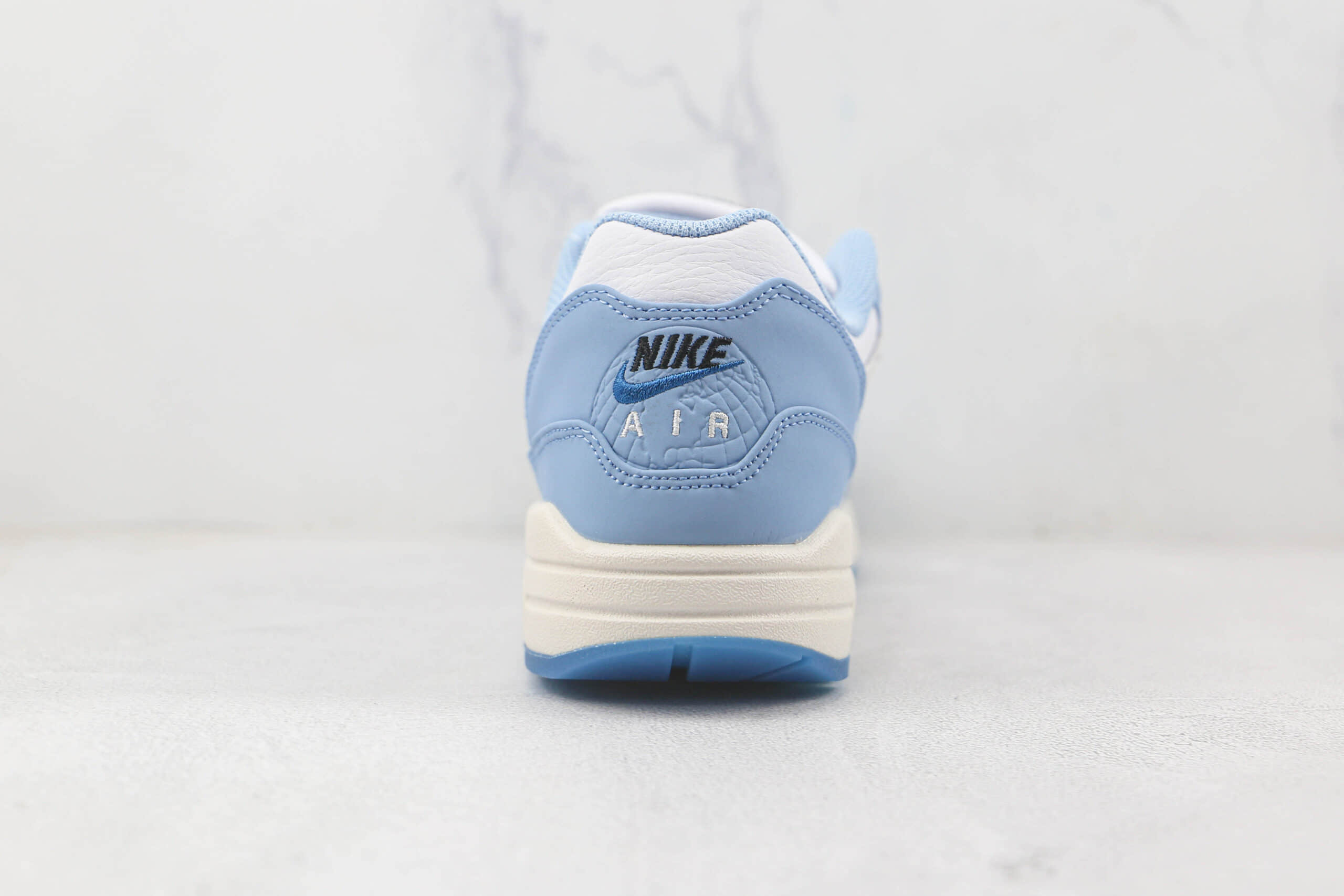 耐克Nike Air Max 1纯原版本蓝图配色Max气垫鞋原楦头纸板打造 货号:DR0448-100