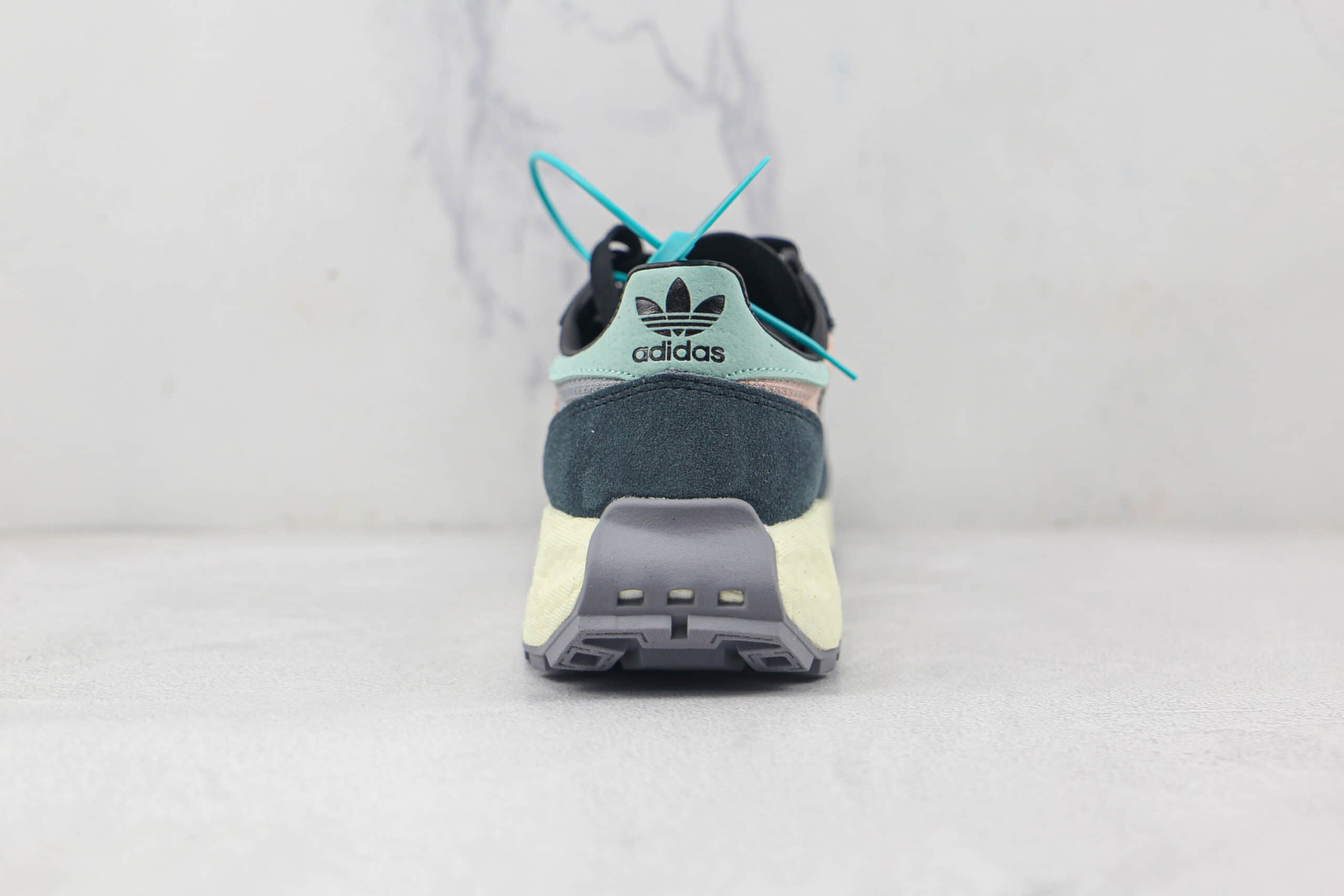 阿迪达斯ADIDAS RETROPY E5 BOOST纯原版本三叶草厚底爆米花跑鞋原楦头纸板打造 货号:GX2170