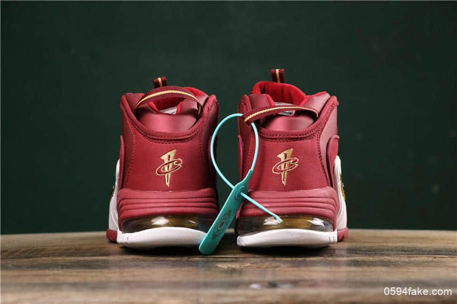 耐克Nike Air Max Penny DB哈达威便士一代酒红白金钩公司级带半码 复古文化篮球鞋情怀战靴 货号:685153-601