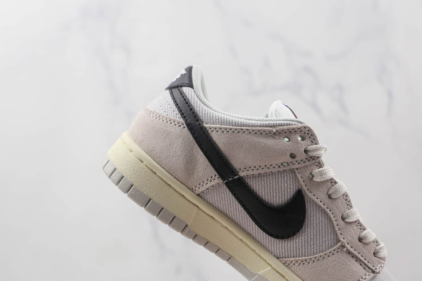 耐克Nike Dunk Low纯原版本白灰黑勾低帮SB DUNK板鞋原档案数据开发 货号:DO9776-001