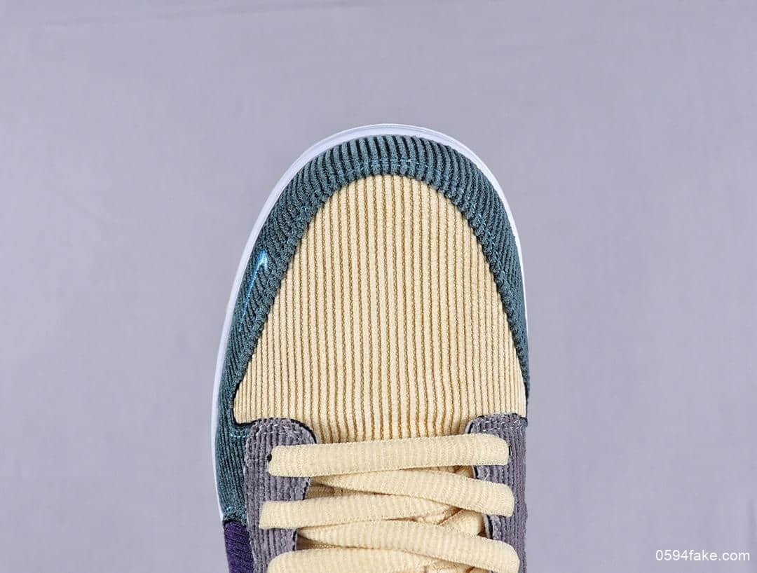 耐克Nike Sb Dunk Low Pro Og Qs公司级版本拼接条纹灯芯绒低帮系列百搭休闲板鞋 货号:BQ6817-972