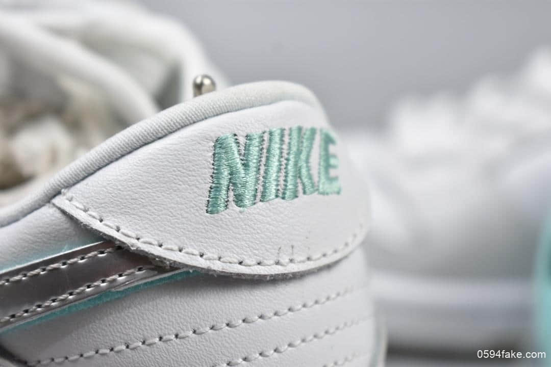 耐克NIKE SB DUNK LOW PRO QS联名板鞋公司级版本头层牛皮钻石换勾设计zoom鞋垫 货号:BV1310-100