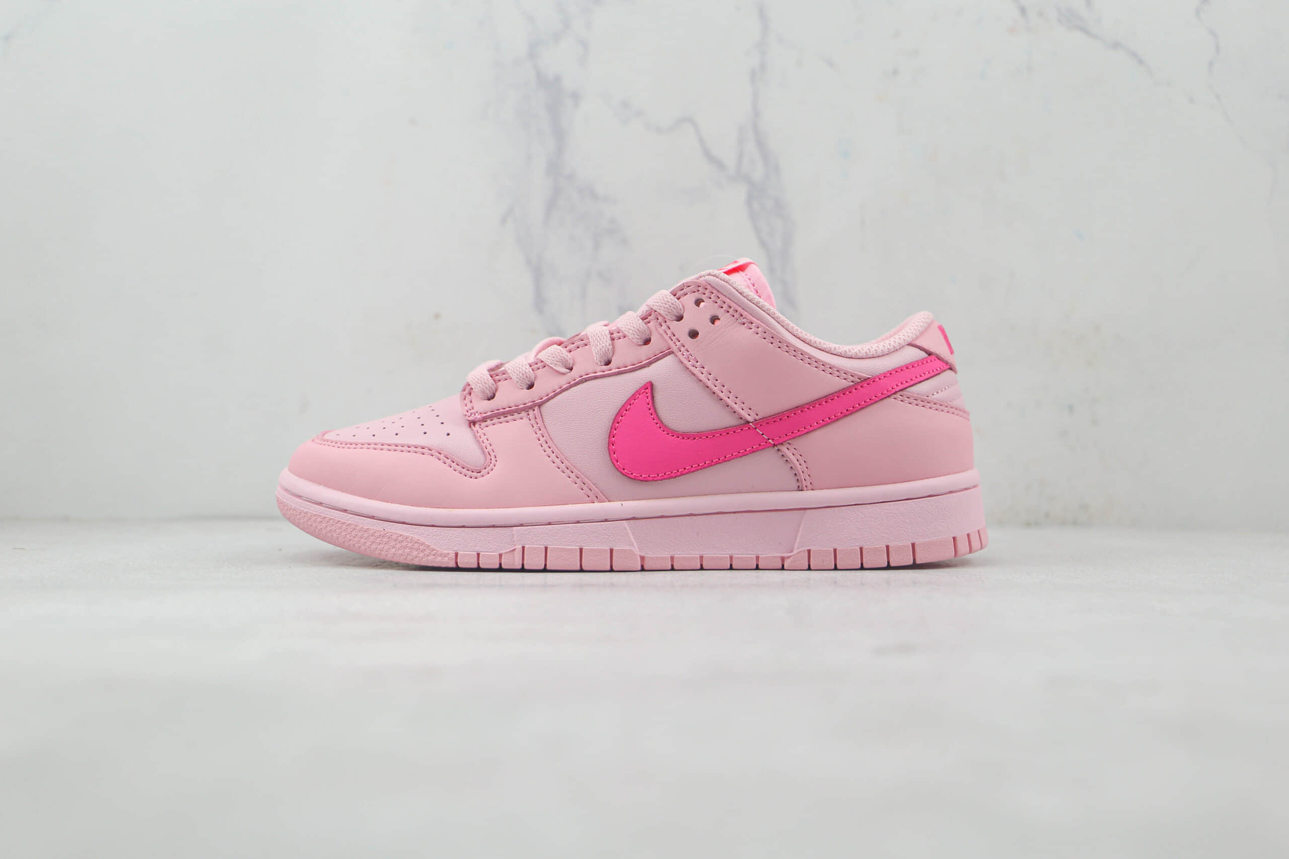 耐克Nike Dunk Low Triple Pink莆田纯原版本天花板DUNK小猪佩奇粉色板鞋原鞋开模一比一打造 (ID:86606) - 图片1
