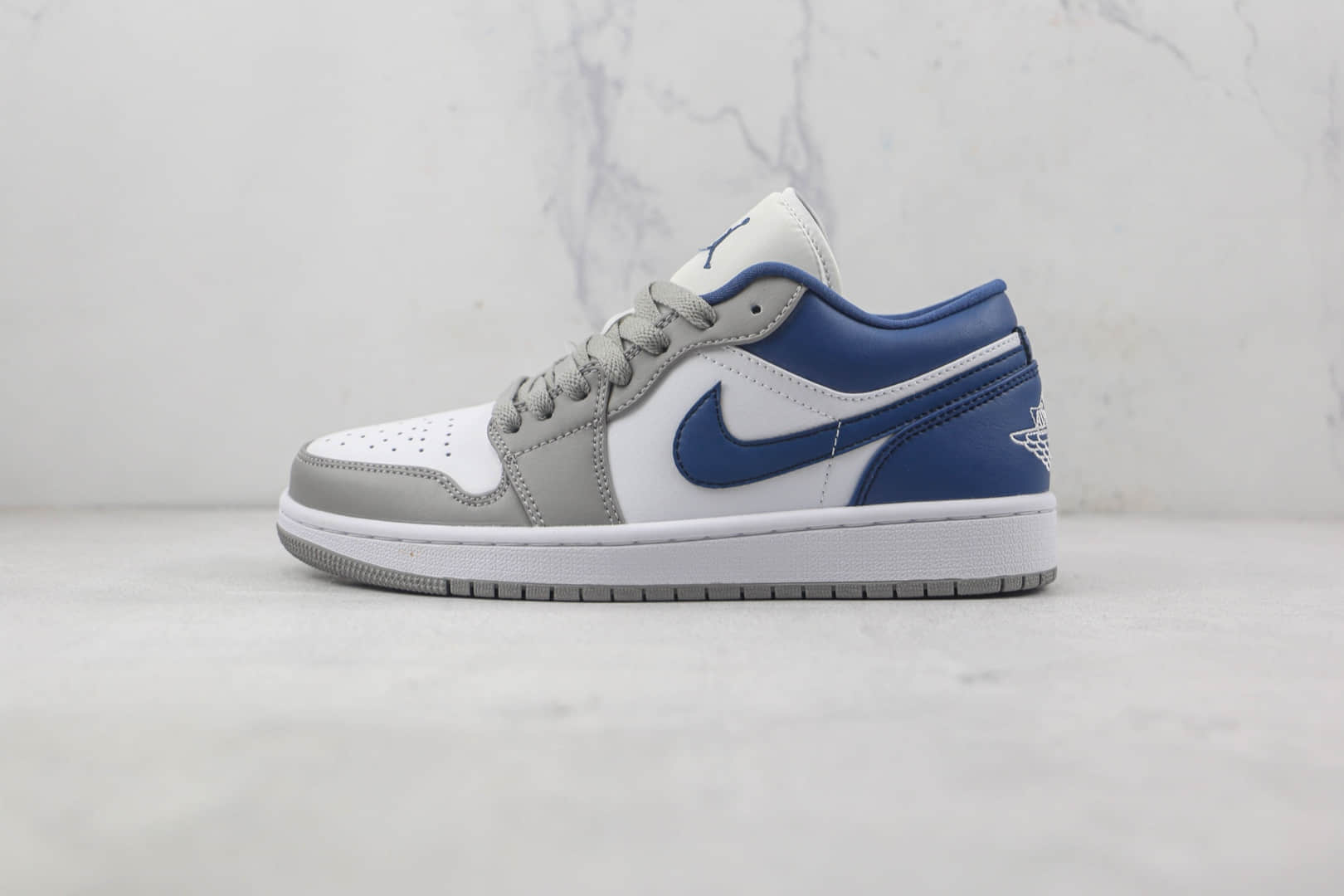 乔丹Air Jordan 1 Low莆田纯原复刻天花板版本低帮AJ1灰蓝色板鞋原楦头纸板打造 (ID:86949) - 图片1