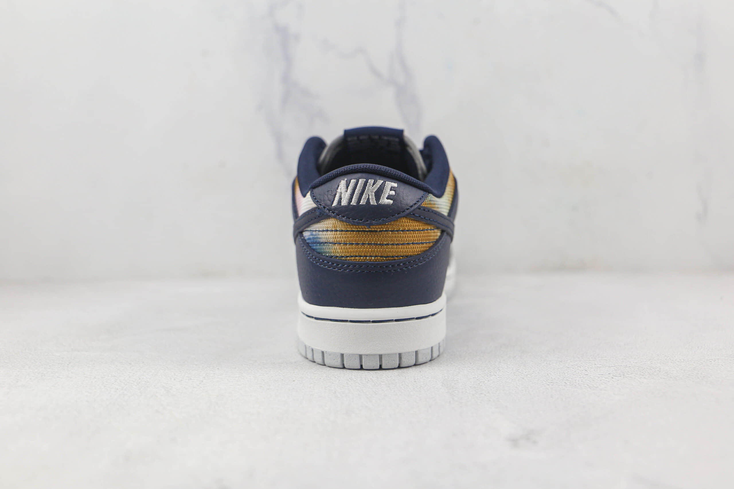 耐克Nike Dunk Low Graffiti天花板纯原版本低帮DUNK街头涂鸦配色板鞋原档案数据开发 货号:DM0108-400