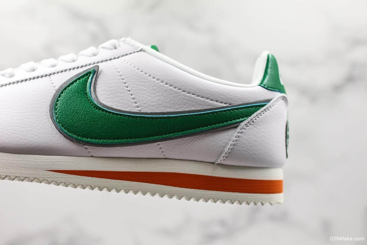 耐克Stranger Things x Cortez “cortez”开拓者联名怪奇物语低帮运动鞋时尚休闲阿甘鞋 货号:CJ6106-100