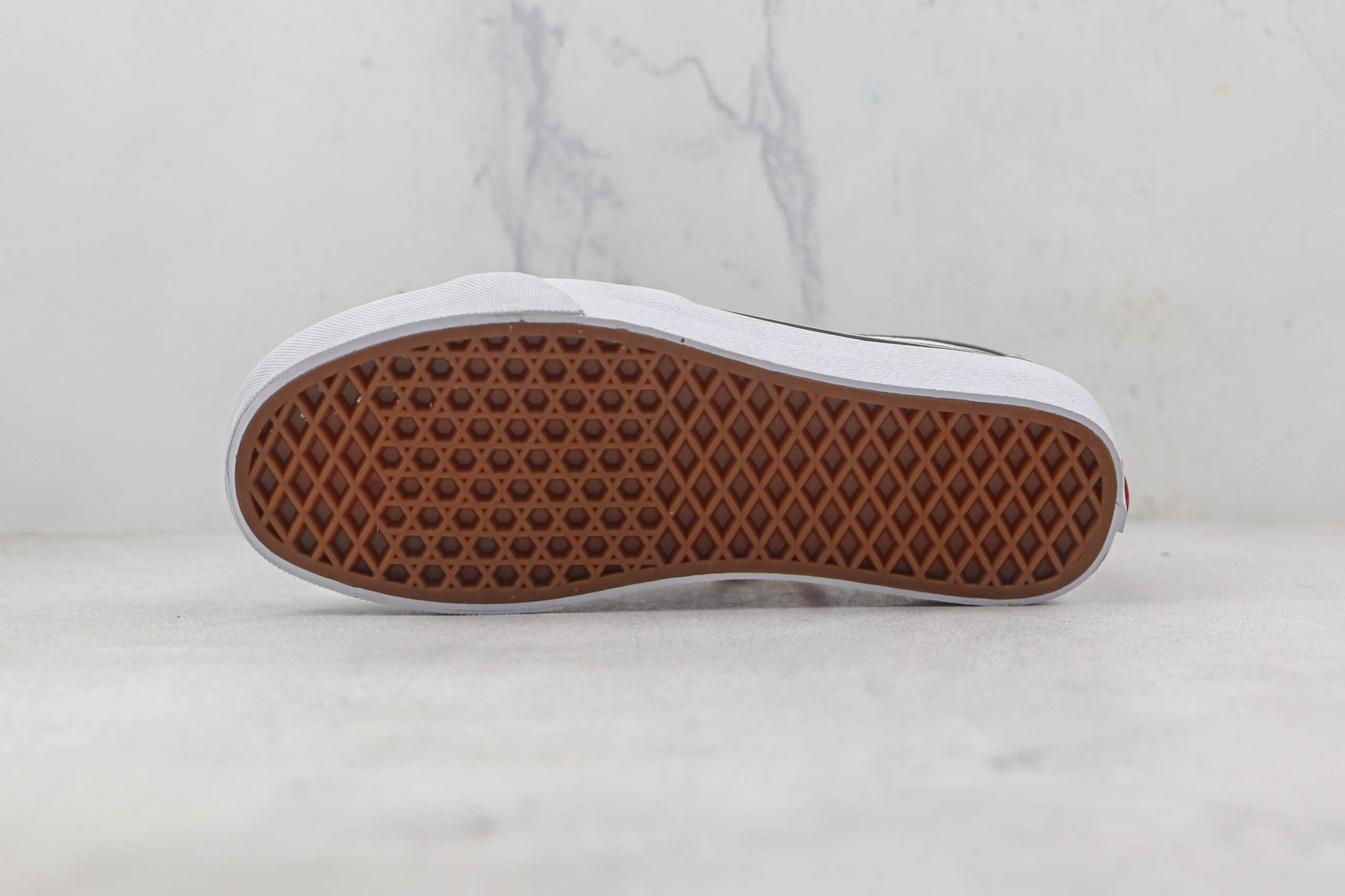 万斯Vans Sk8-Low余文乐同款棕绿拼接硫化帆布鞋原楦头纸板打造原盒原标 货号:VN0A4UUKB7J