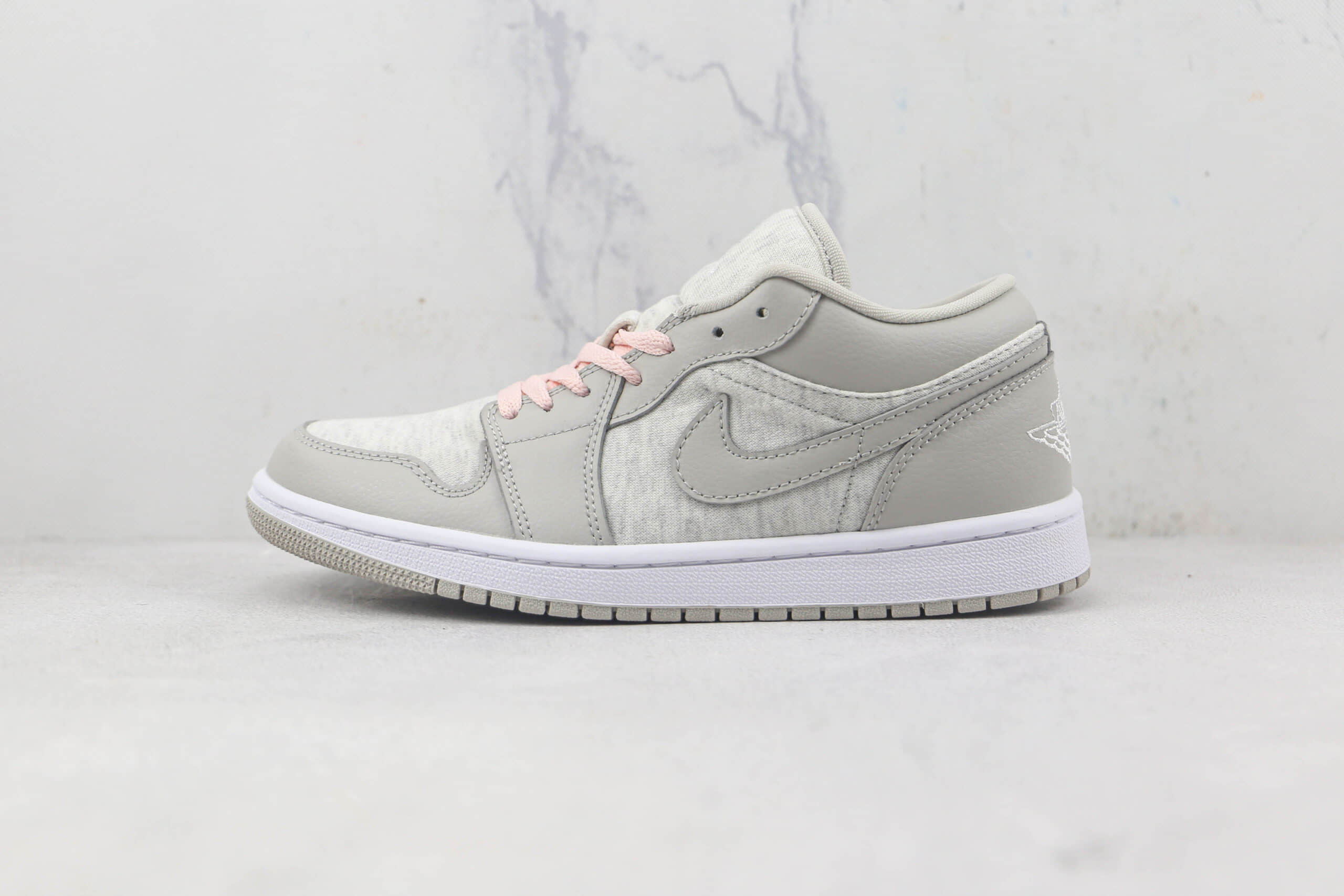 乔丹Air Jordan 1 Low Light Iron Ore莆田天花板AJ1灰白粉色板鞋原楦头纸板打造 货号:DQ6076-001