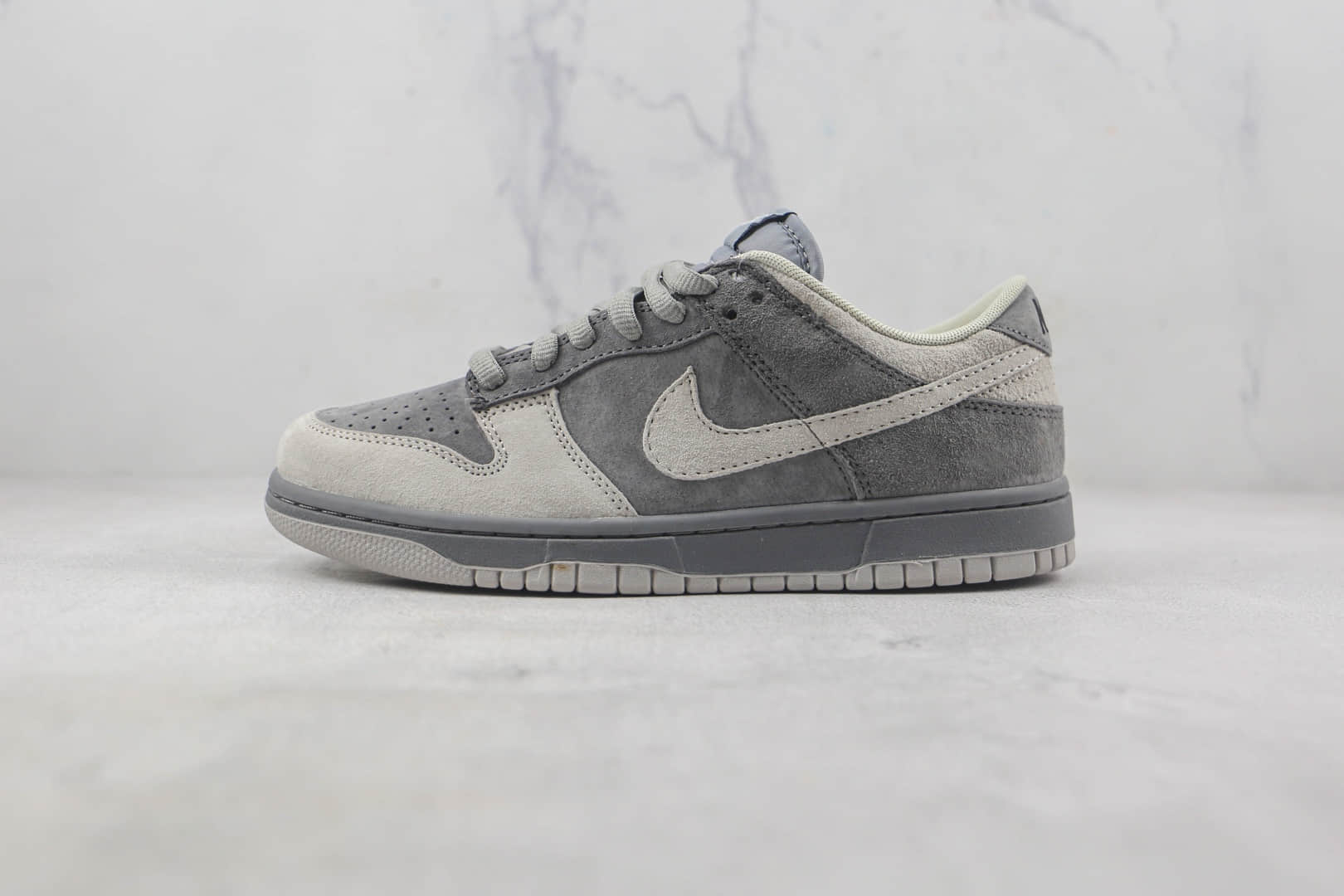 耐克Nike SB Dunk Low Steamboy OST x Otomo Katsuhiro大友克洋联名款莆田纯原复刻版本低帮SB DUNK灰麂皮配色板鞋原盒原标 (ID:87912) - 图片1