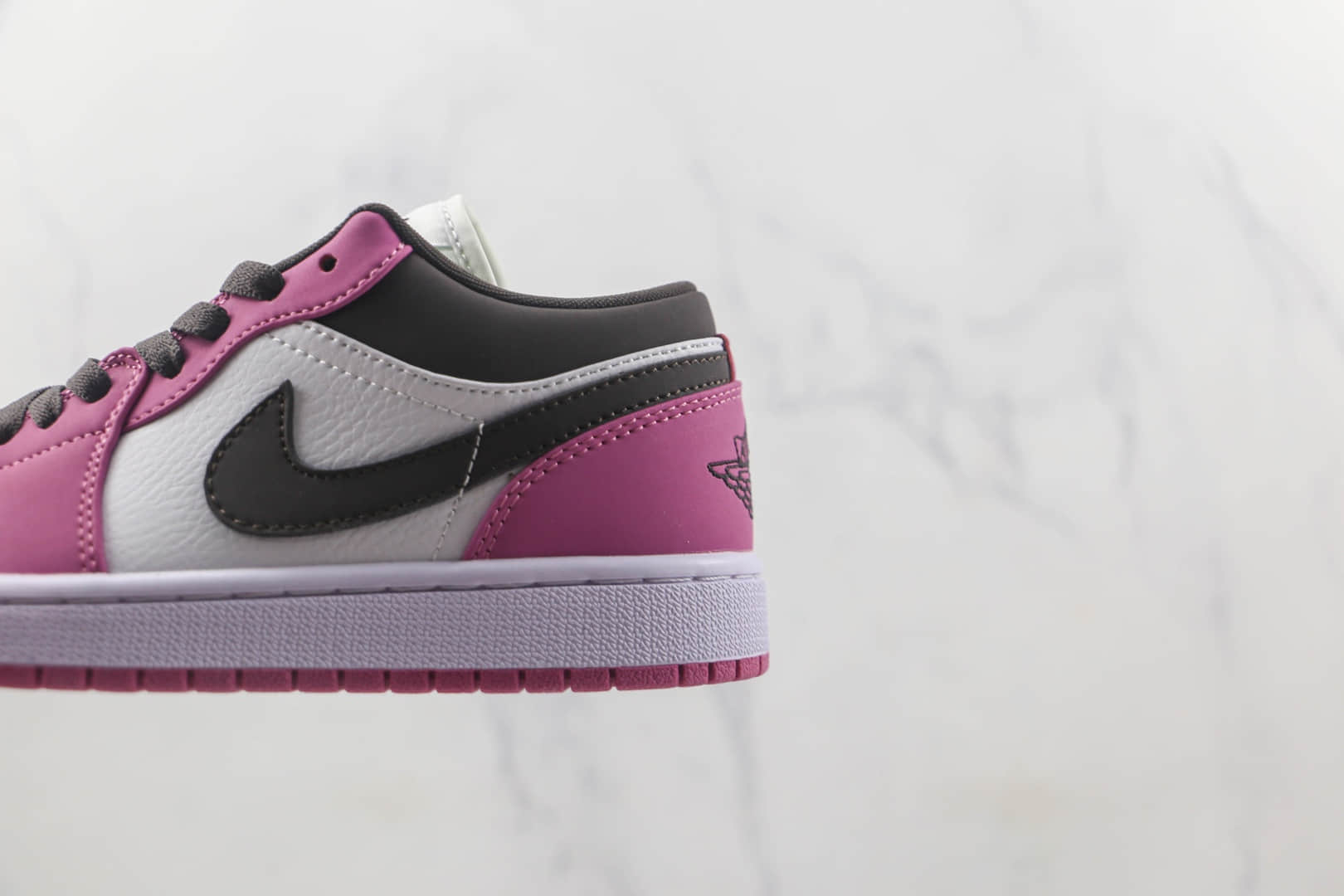 乔丹Air Jordan 1 Low莆田天花板低帮AJ1玫红色板鞋原楦头纸板打造原盒原标 货号:DC1767-160