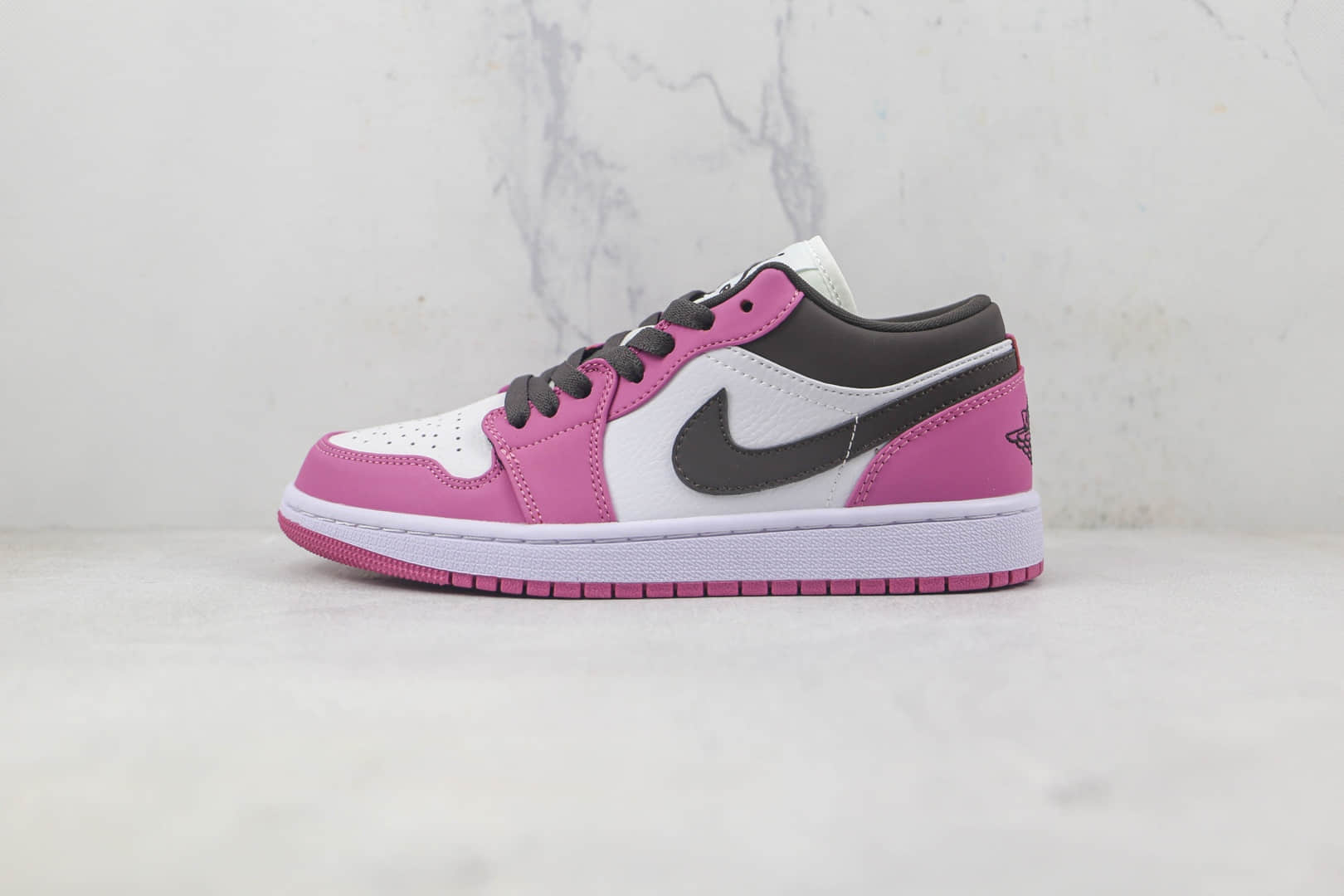 乔丹Air Jordan 1 Low莆田天花板低帮AJ1玫红色板鞋原楦头纸板打造原盒原标 货号:DC1767-160