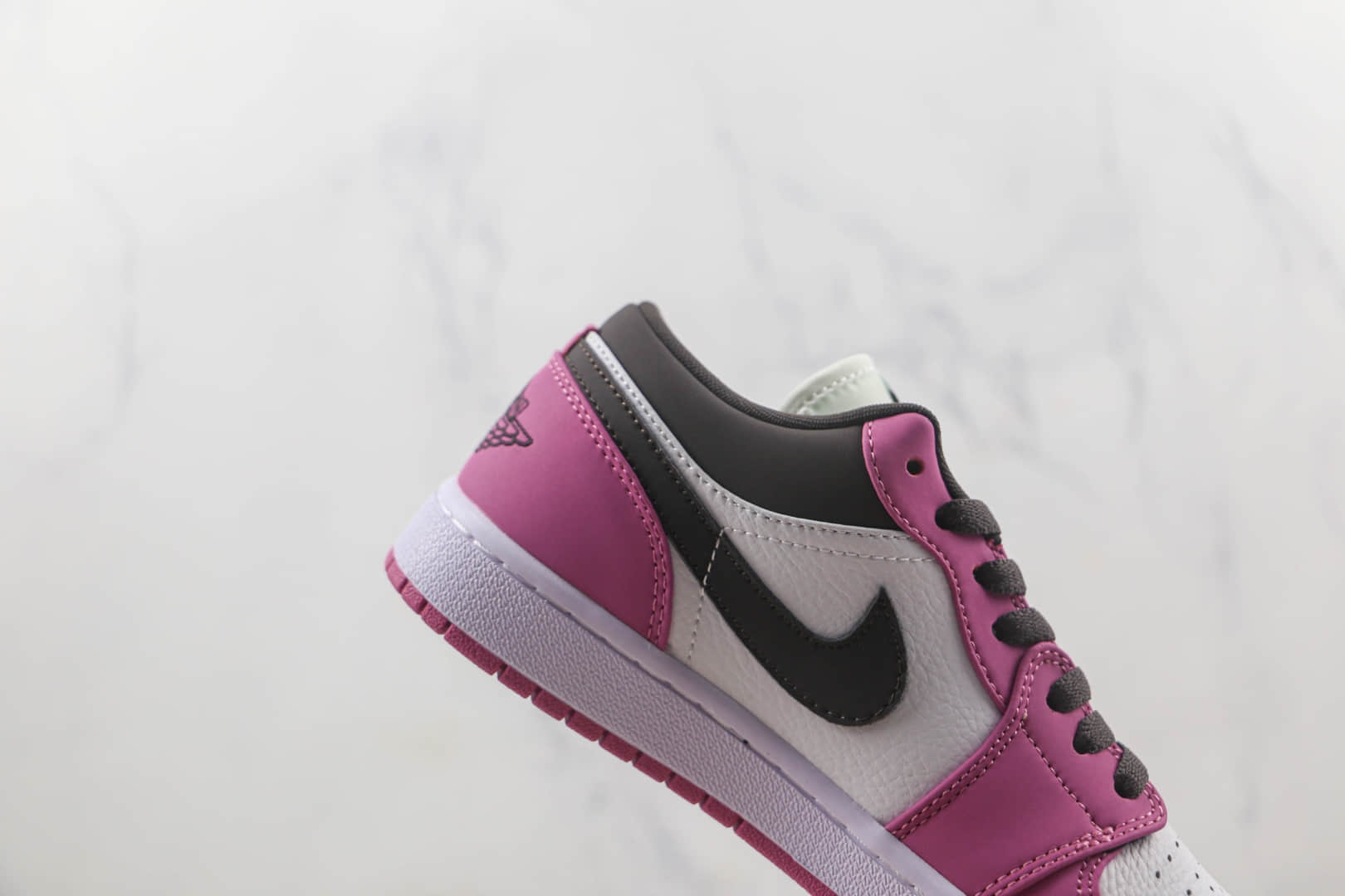 乔丹Air Jordan 1 Low莆田天花板低帮AJ1玫红色板鞋原楦头纸板打造原盒原标 货号:DC1767-160