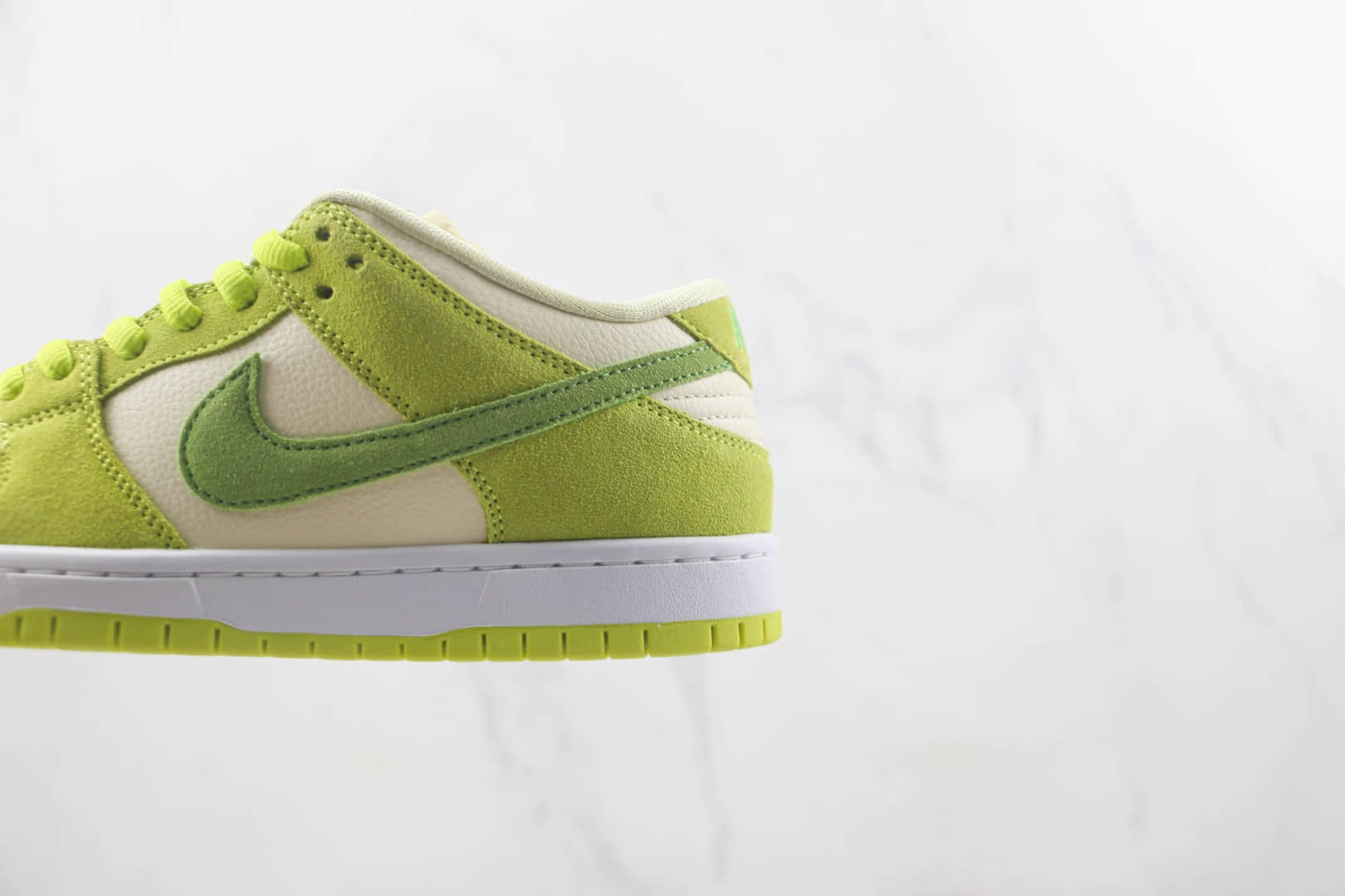 耐克Nike SB Dunk Low莆田天花板sb dunk苹果绿配色板鞋内置气垫原盒原标 货号:DM0807-300