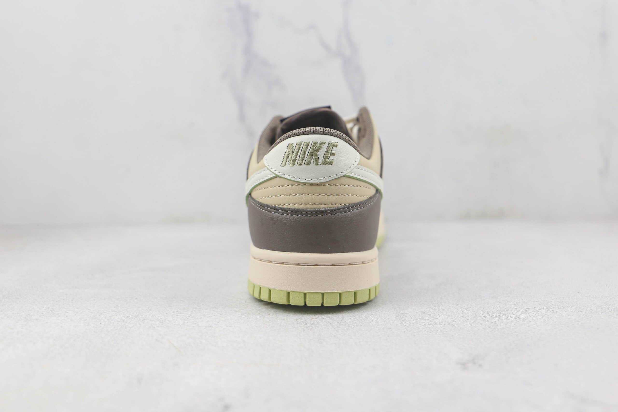 耐克Nike Dunk Low莆田天花板纯原复刻版本Dunk低帮灰黄色板鞋原盒原标 货号:FB4960-210