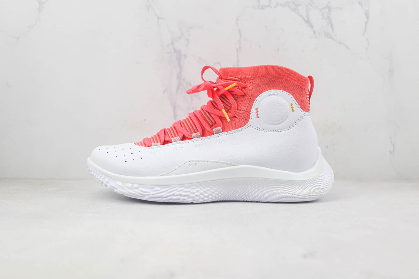 安德玛Under Armour Curry 4 FLOTRO莆田纯原复刻版本库里4代高帮实战篮球鞋原楦头纸板打造 货号:3024861-100