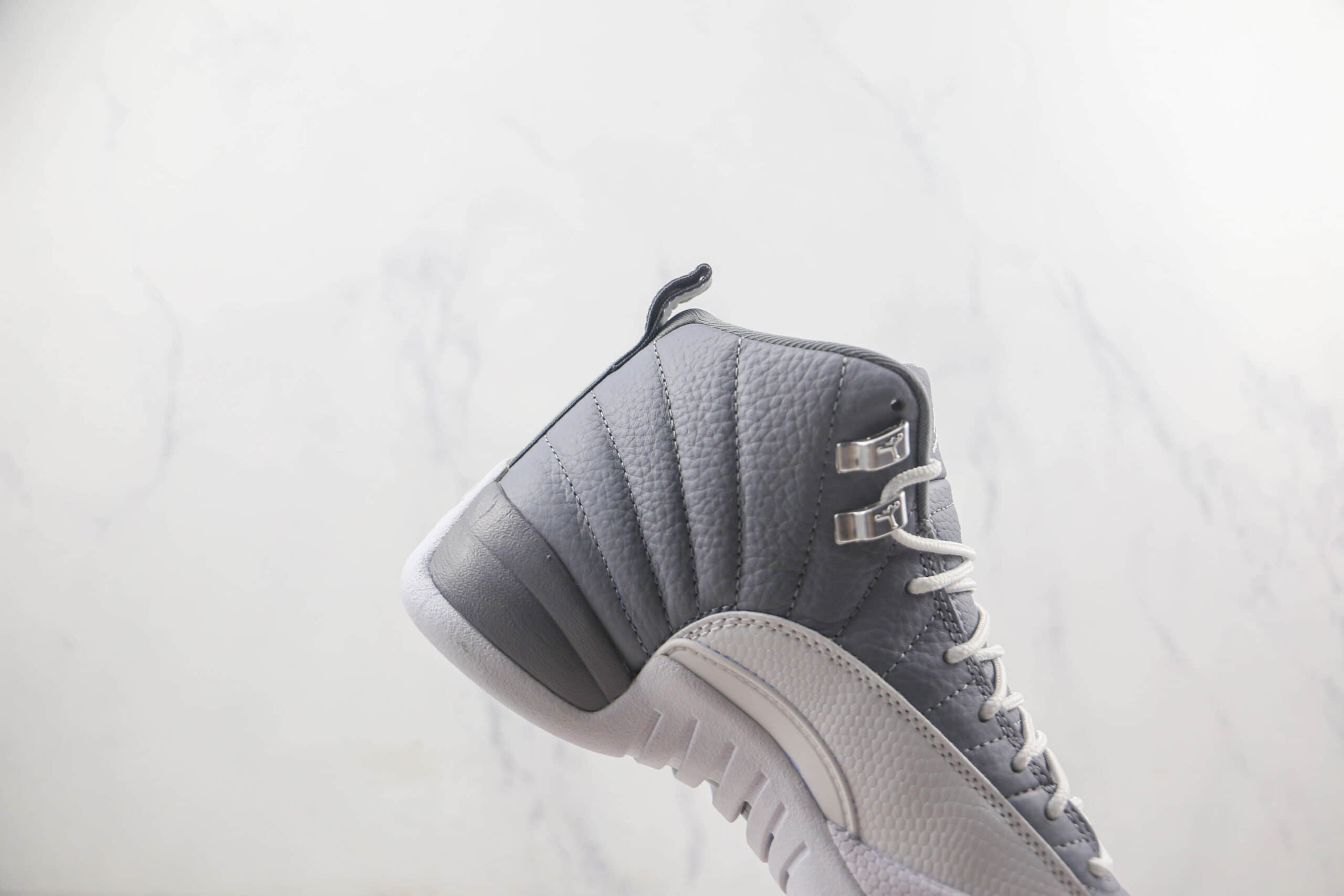 乔丹Air Jordan 12 Stealth莆田天花板纯原复刻版本AJ12酷灰色篮球鞋原楦头纸板打造内置碳板 货号:CT8013-015