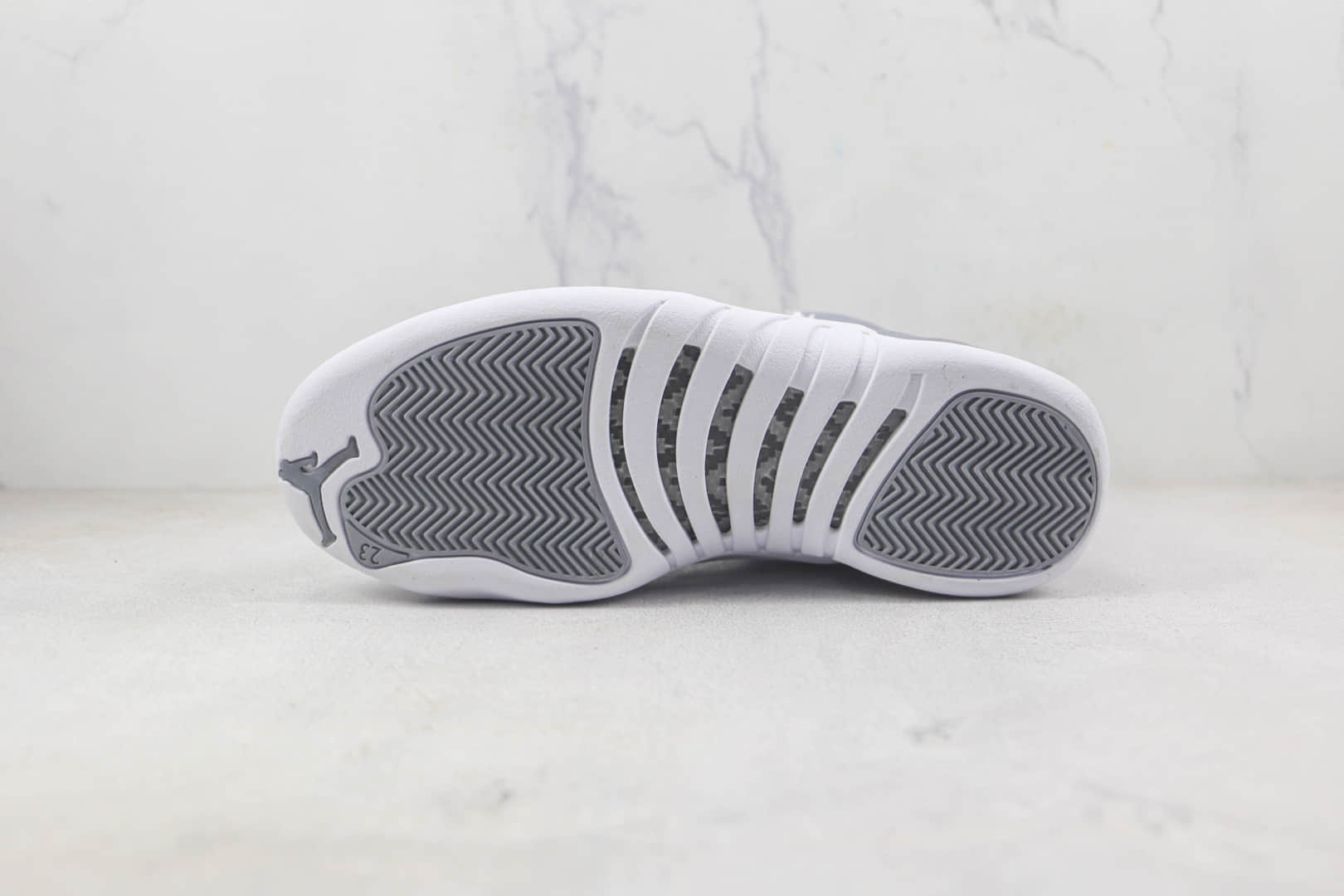 乔丹Air Jordan 12 Stealth莆田天花板纯原复刻版本AJ12酷灰色篮球鞋原楦头纸板打造内置碳板 货号:CT8013-015