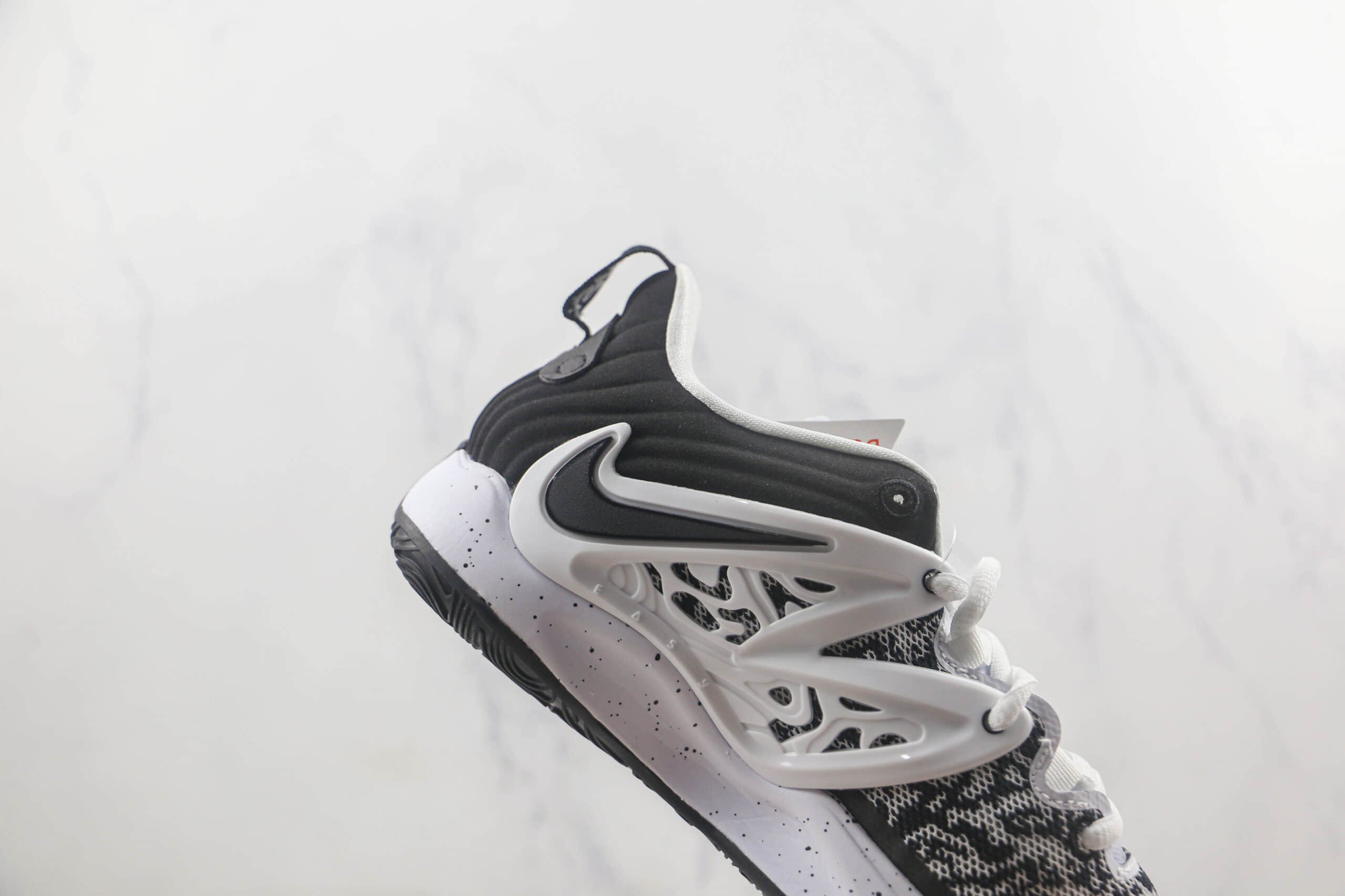 耐克Nike Zoom KD15莆田纯原复刻版本杜兰特15代实战篮球鞋原楦头纸板打造 货号:DO9826-100