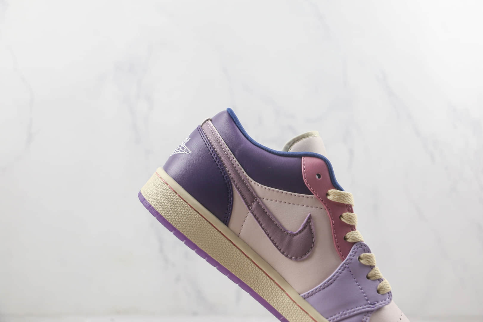 乔丹Air Jordan 1 Low莆田纯原复刻版本低帮AJ1粉紫彩蛋篮球鞋原鞋开模一比一打造 货号:DZ2768-651