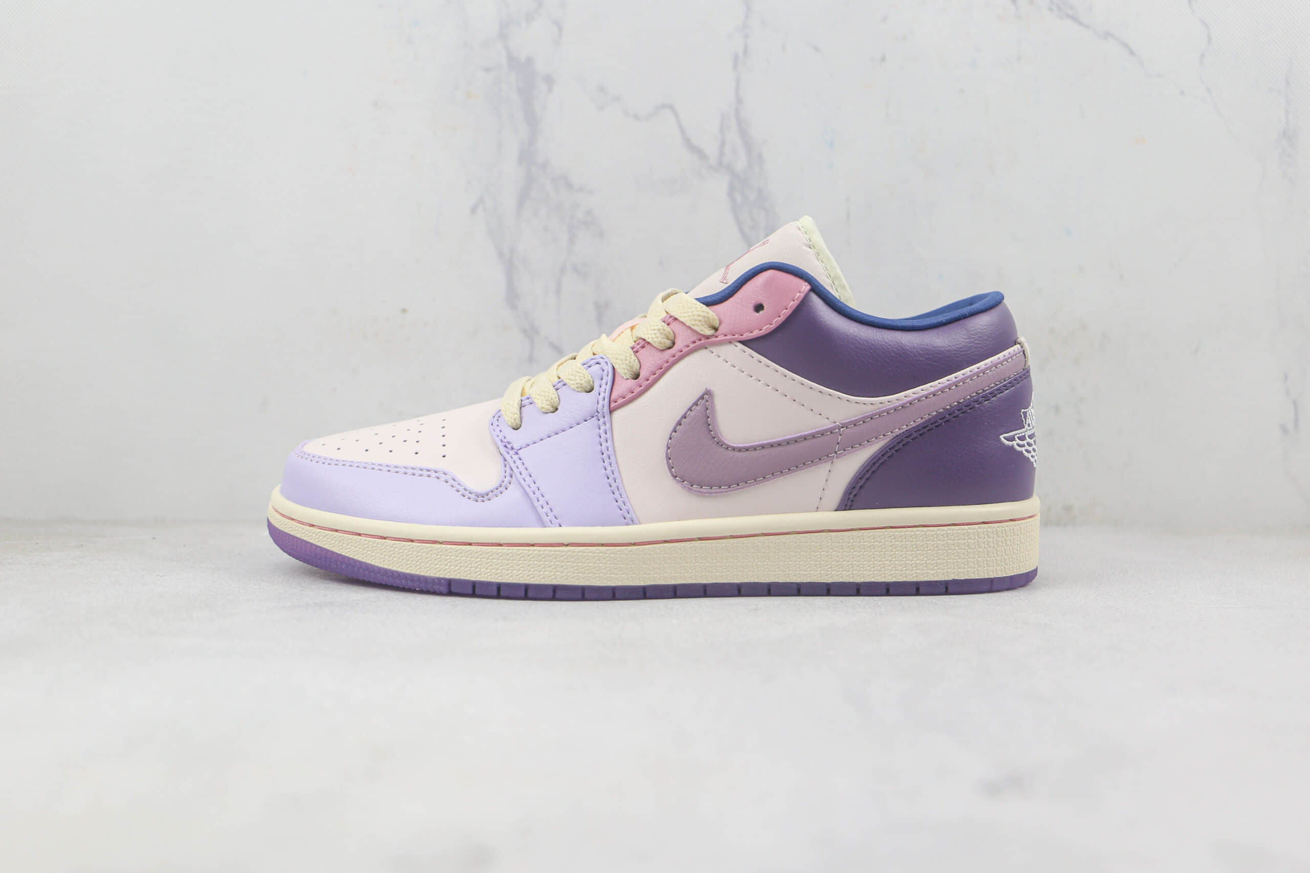 乔丹Air Jordan 1 Low莆田纯原复刻版本低帮AJ1粉紫彩蛋篮球鞋原鞋开模一比一打造 货号:DZ2768-651