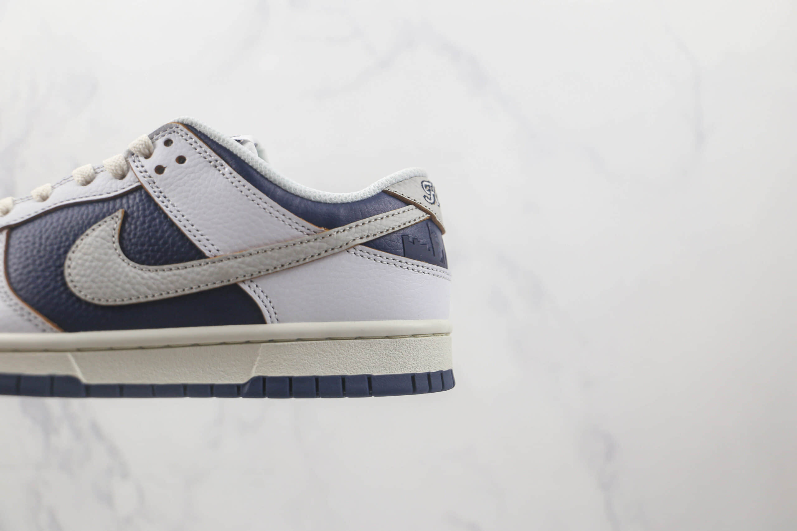 耐克Nike SB Dunk Low Dark Driftwood莆田天花板纯原复刻版本低帮SB DUNK白蓝色板鞋原楦头纸板打造 货号:FD8775-100