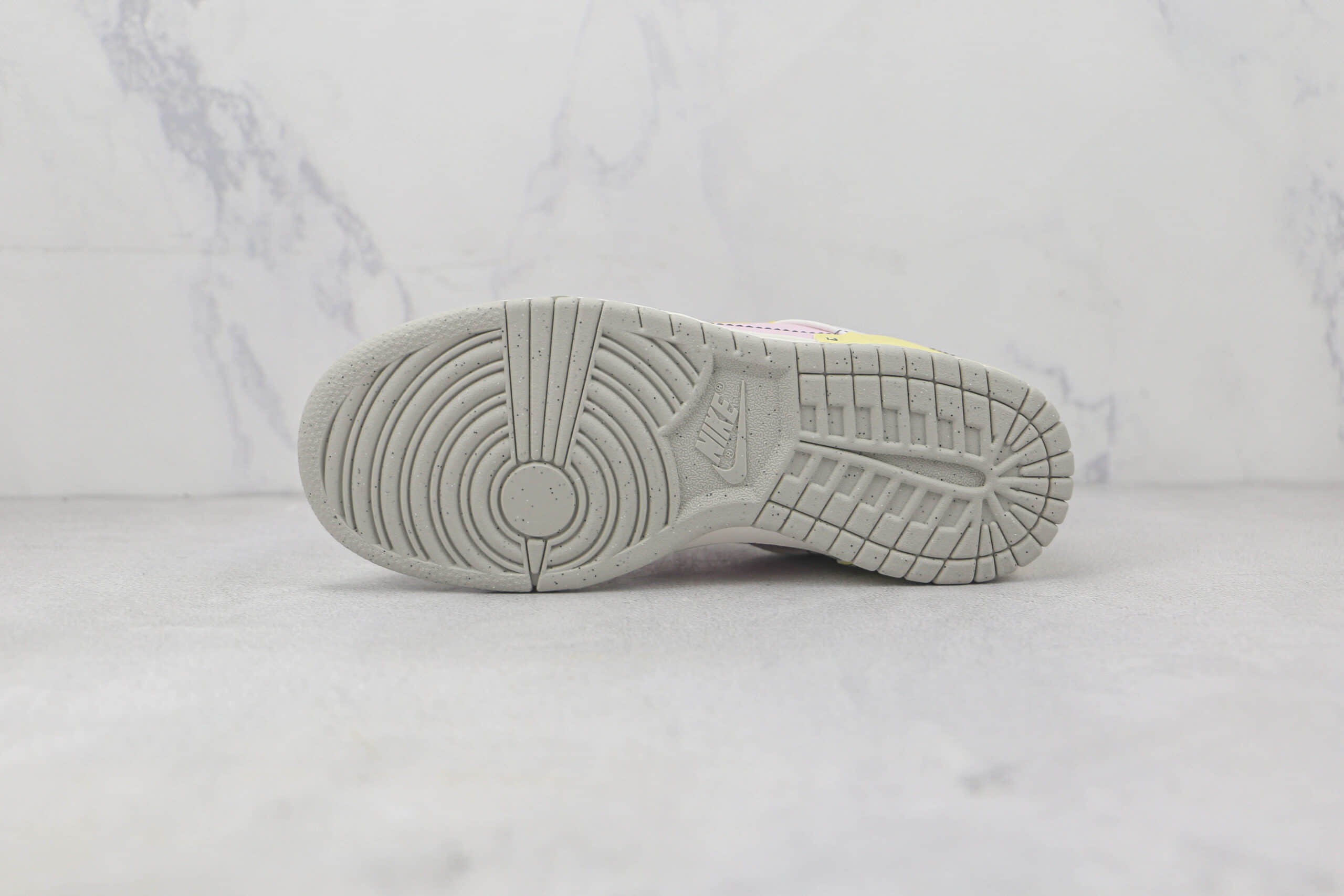 耐克Nike Dunk Low Disrupt 2 Easter莆田纯原复刻版本低帮DUNK蛇纹白粉配色板鞋原楦头纸板打造 货号:DV4024-001